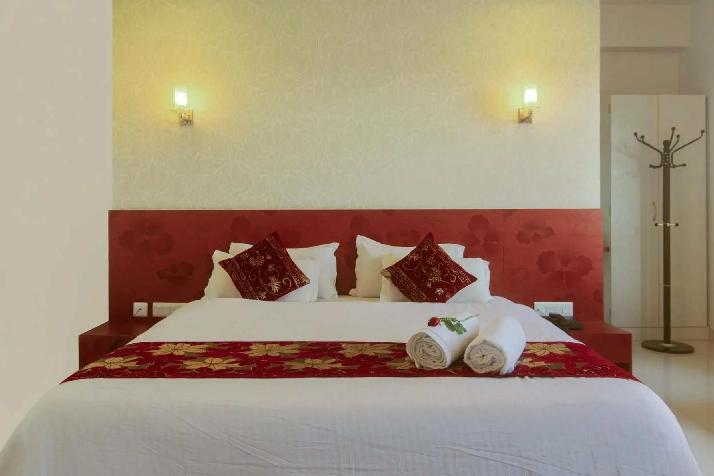 Bed in Hotel Metropolitan
