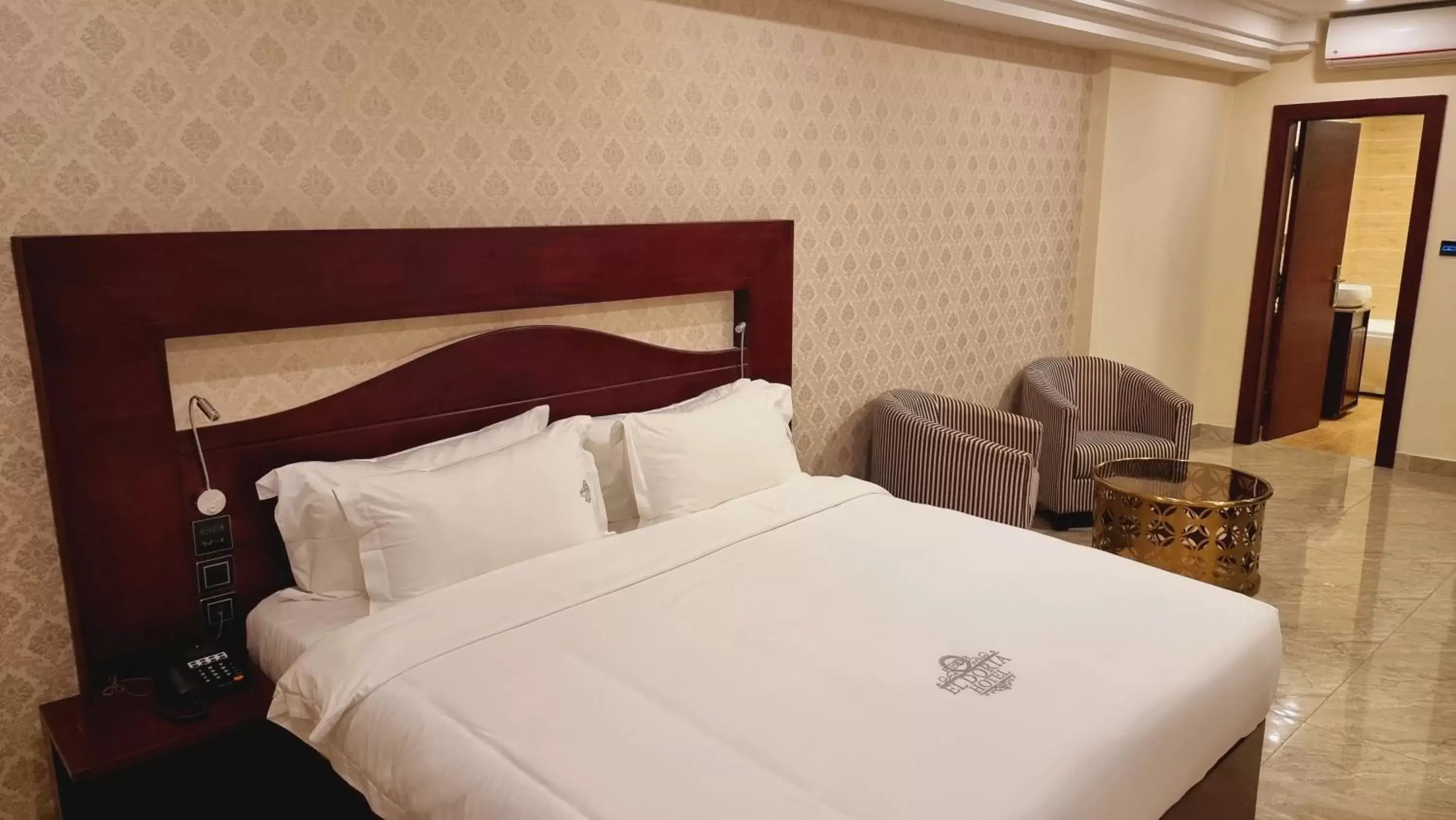 Bedroom, Bed in El Doria Hotel Bedroom, Bed in El Doria Hotel