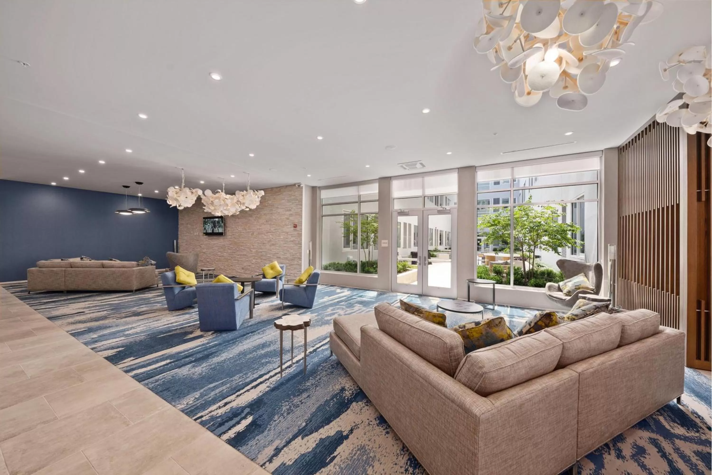 Lobby or reception in Element Hampton Peninsula Town Center