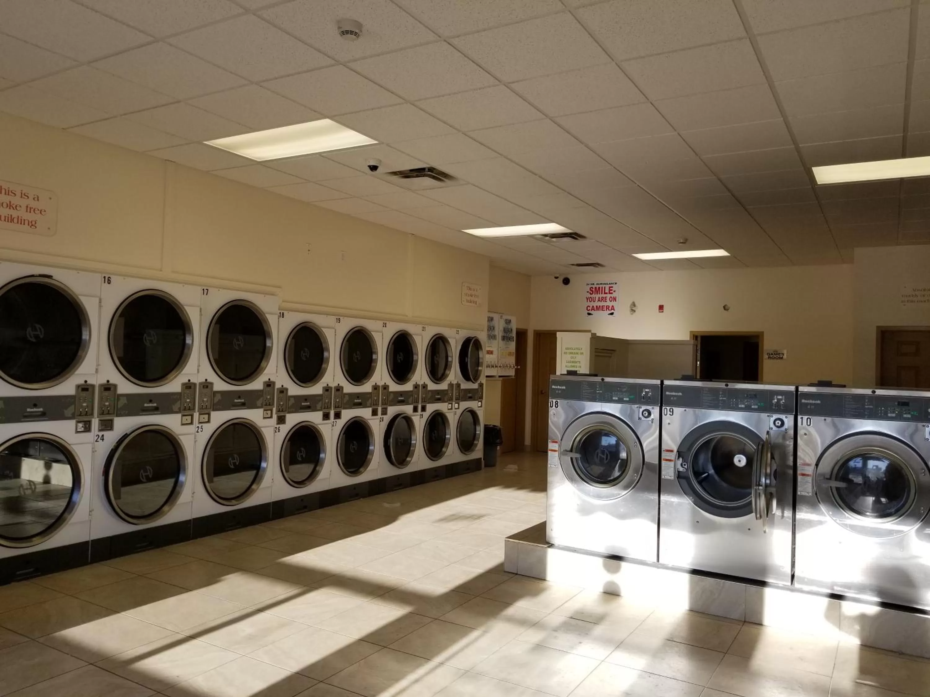 laundry in Western Budget Motel Ponoka