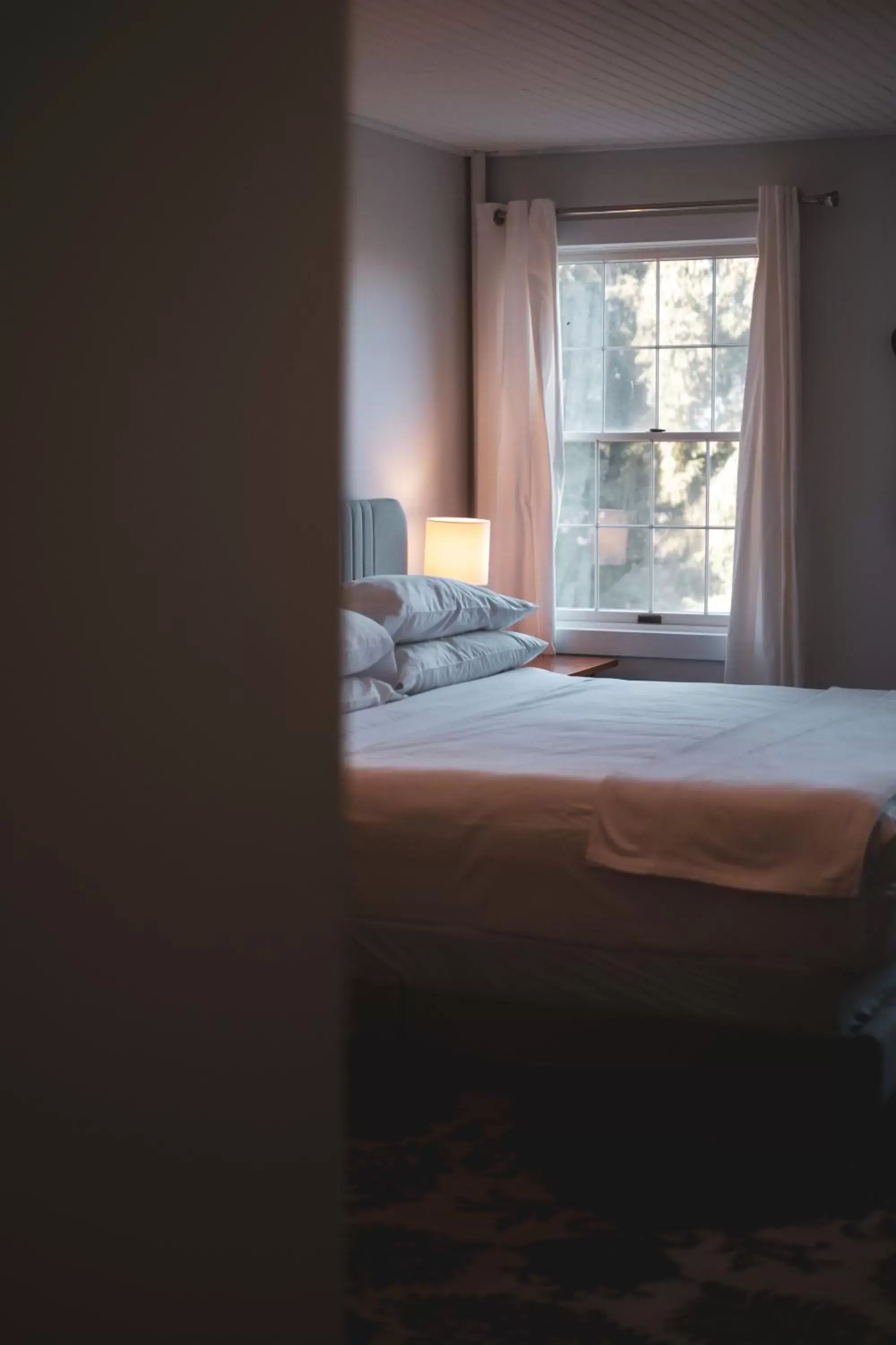 Bedroom, Bed in South Landing Inn