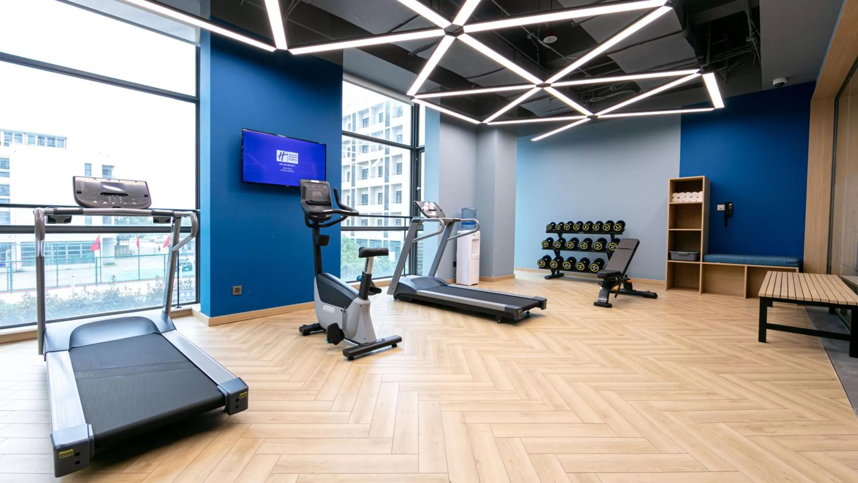 Fitness centre/facilities in Holiday Inn Express Shanghai Pudong Airport by IHG