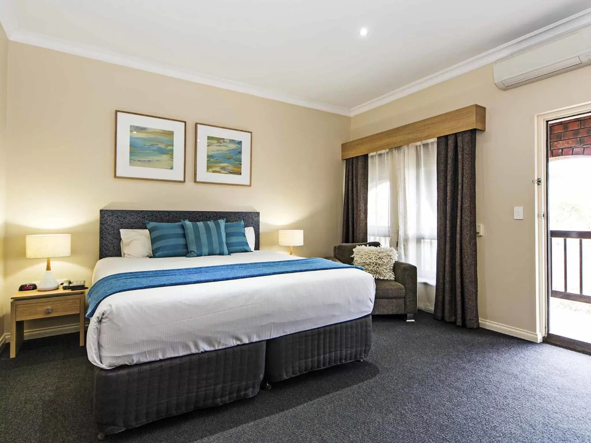 Bedroom, Bed in Comfort Inn & Suites Sombrero