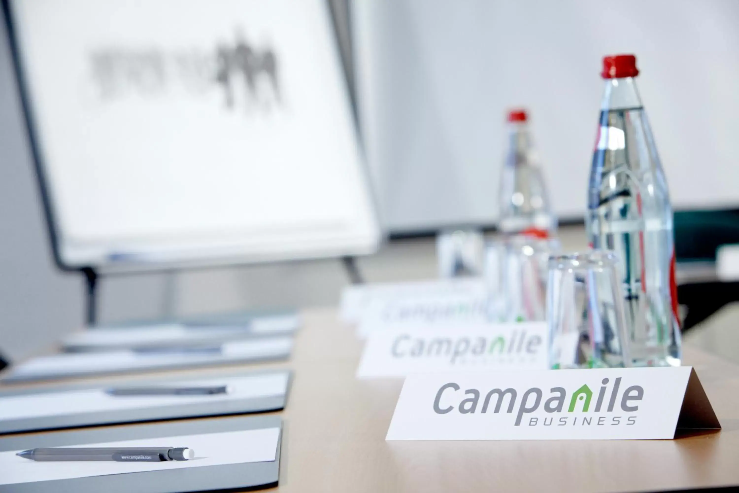 Business facilities in Campanile Lille Sud - CHR