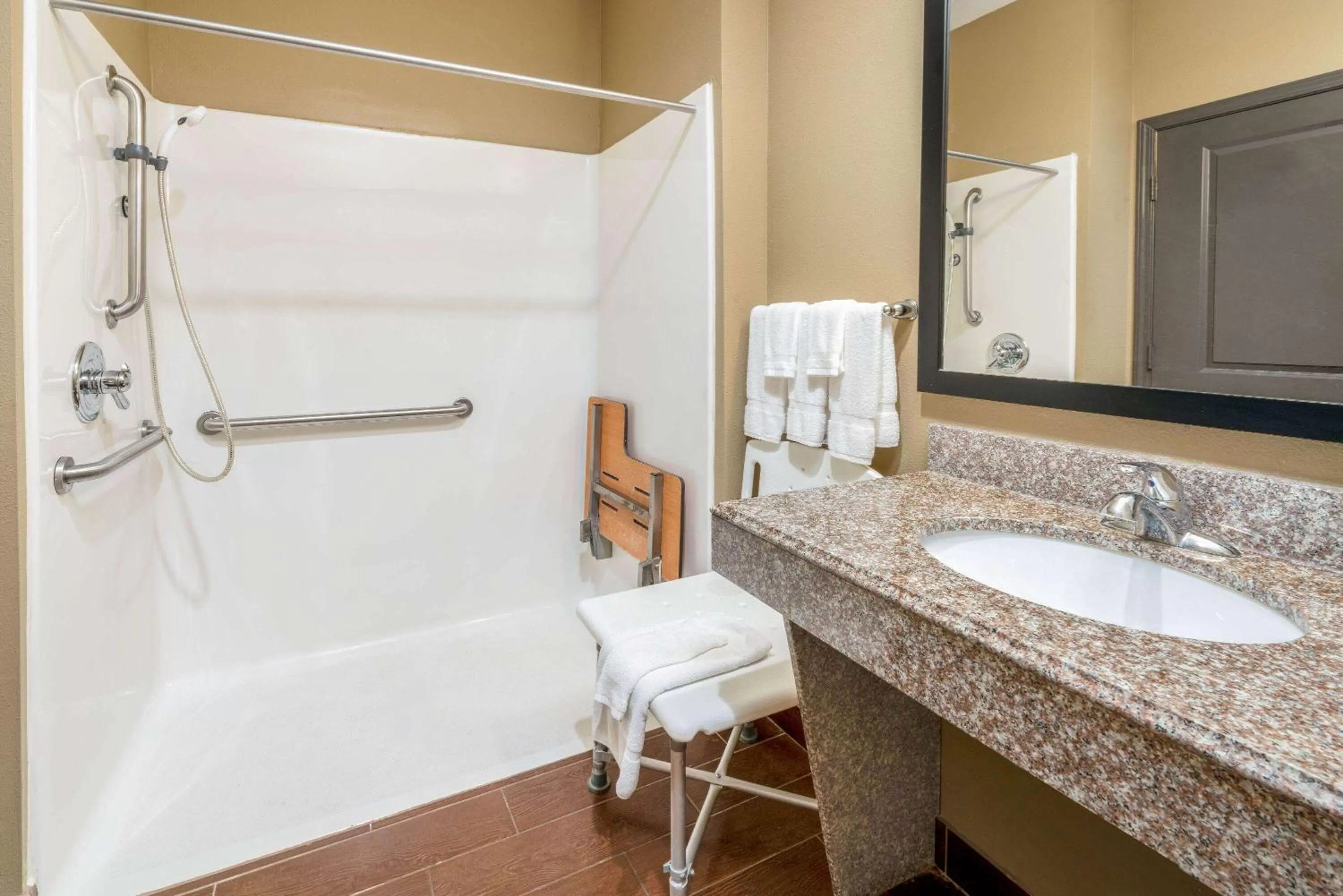 Shower in La Quinta by Wyndham Boutte