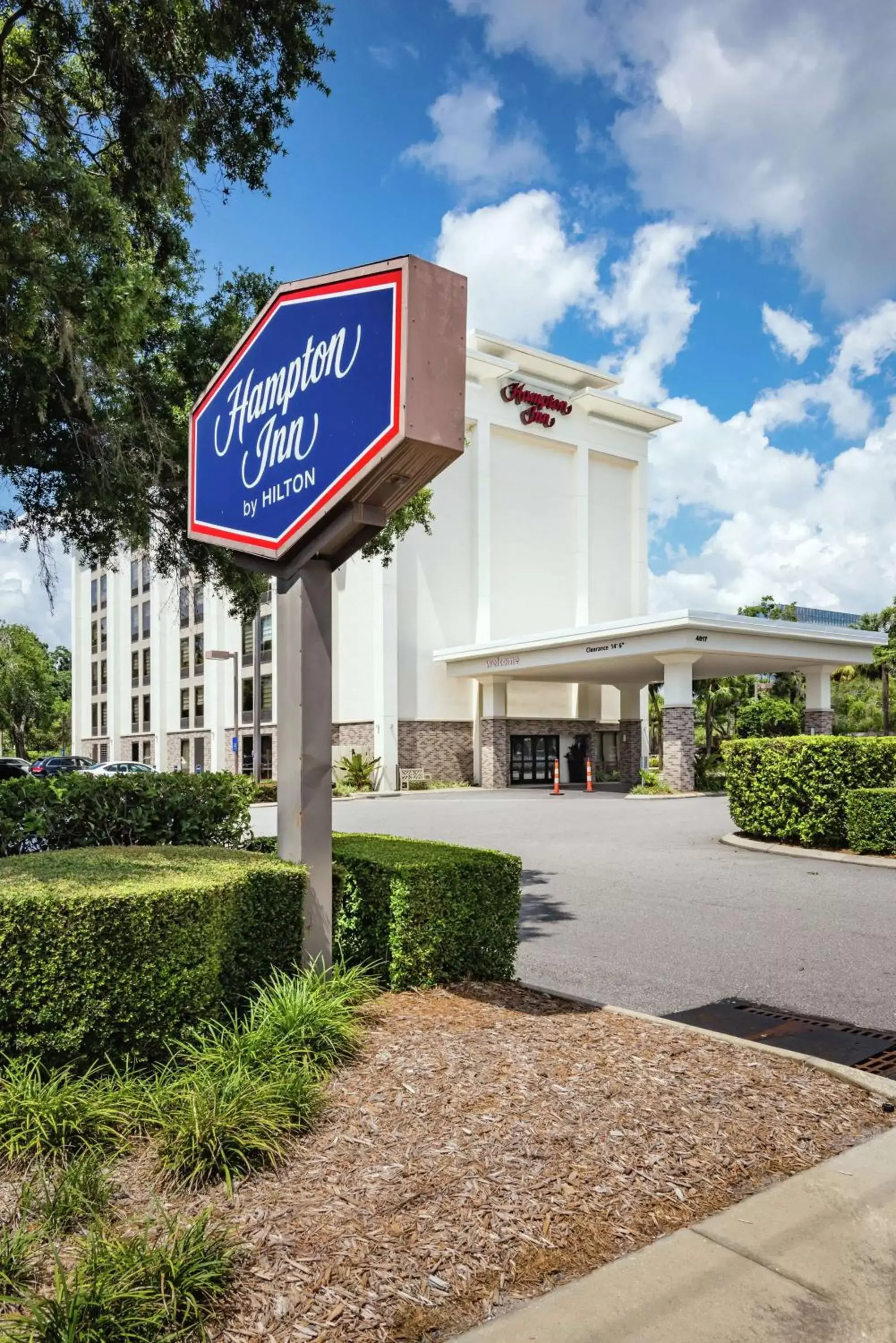 Property Building in Hampton Inn Tampa International Airport/Westshore