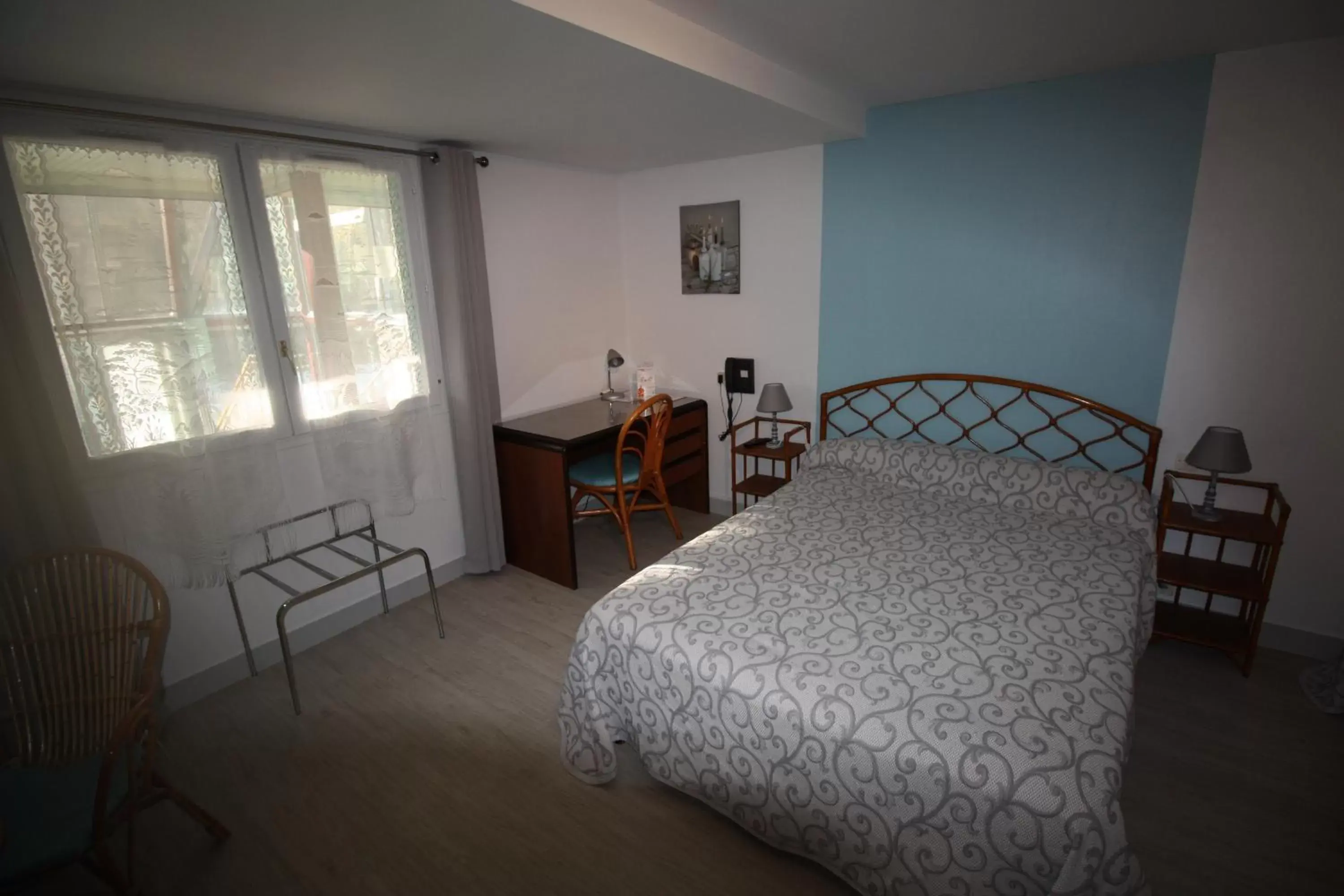 Photo of the whole room, Bed in Hotel Les Deux Sapins