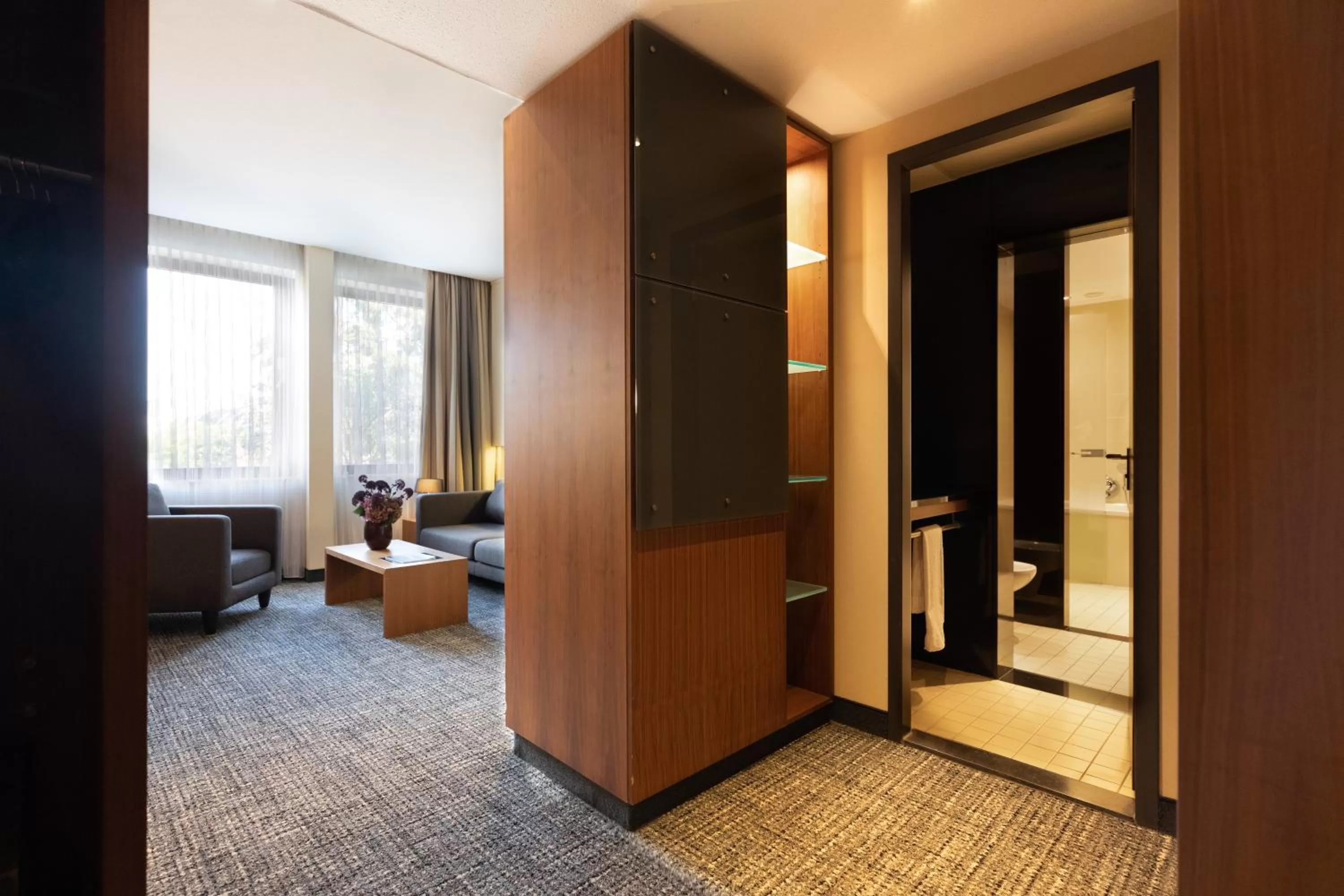 Living room, Bed in Pullman Eindhoven Cocagne