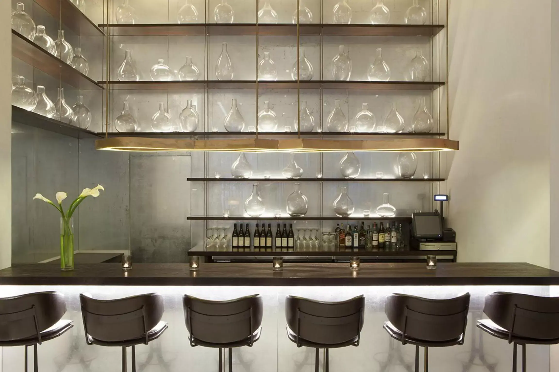 Lounge or bar, Kitchen/Kitchenette in The Marmara Park Avenue