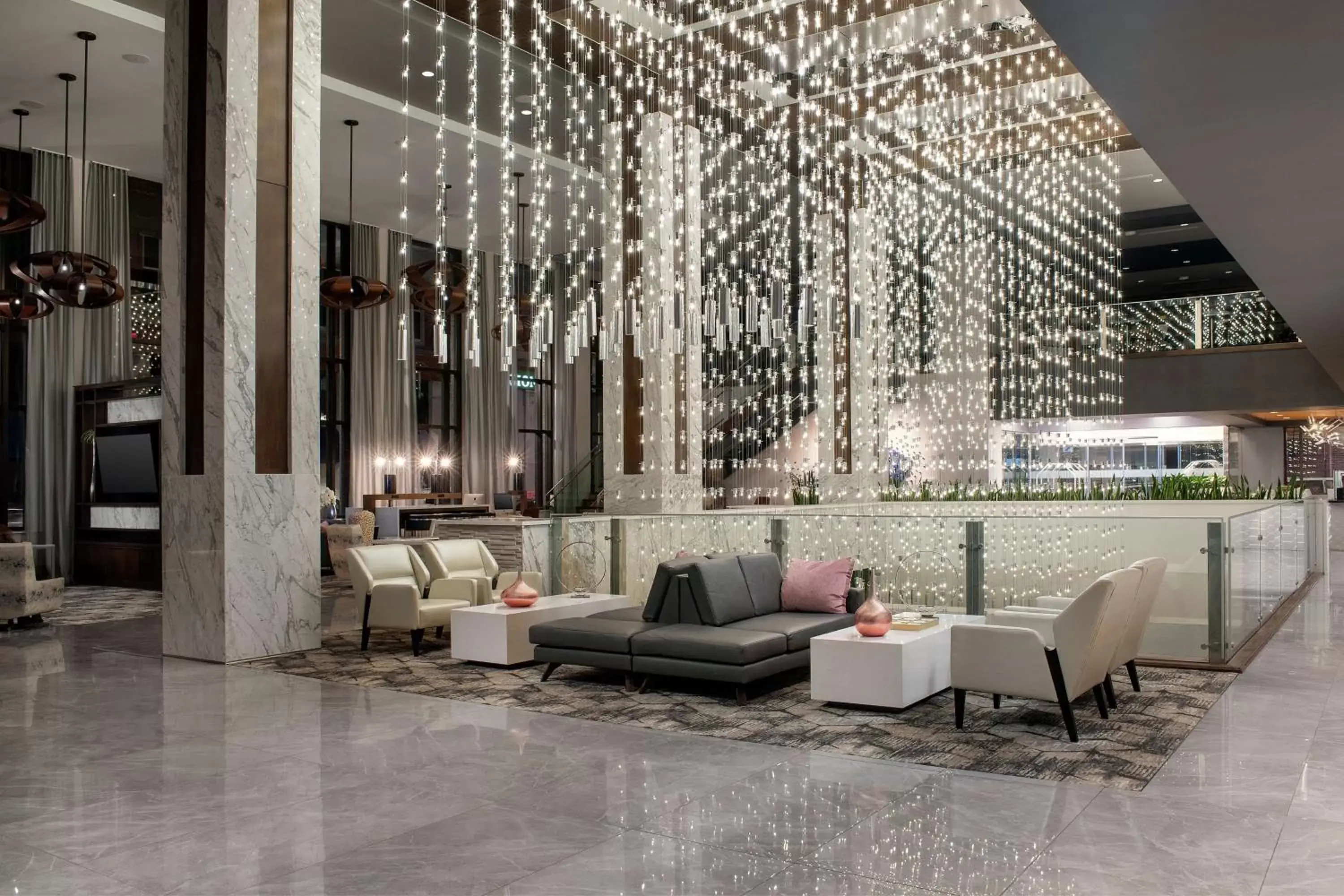 Lobby or reception in Embassy Suites By Hilton Knoxville Downtown