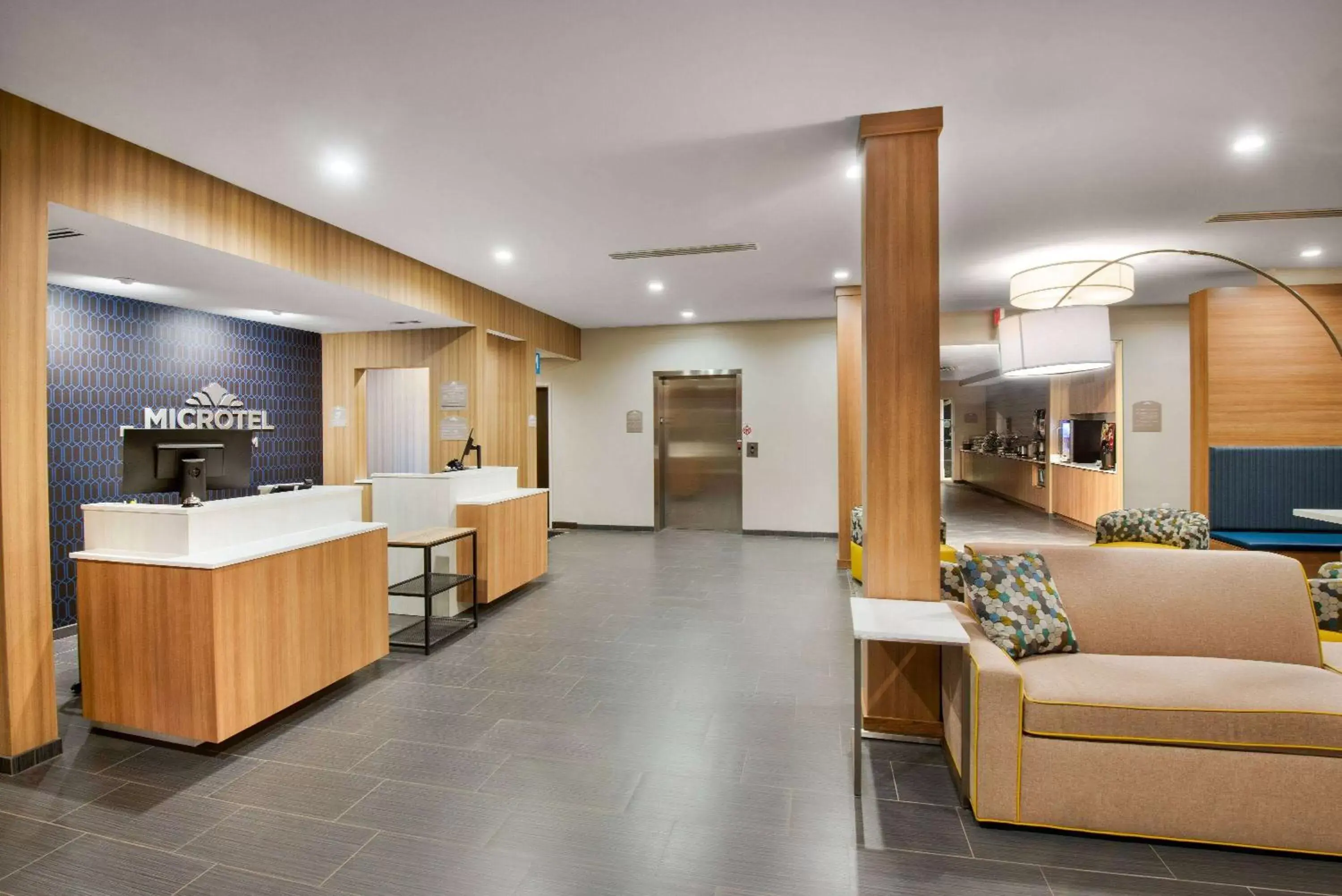 Lobby or reception, Lobby/Reception in Microtel Inn & Suites by Wyndham Warsaw