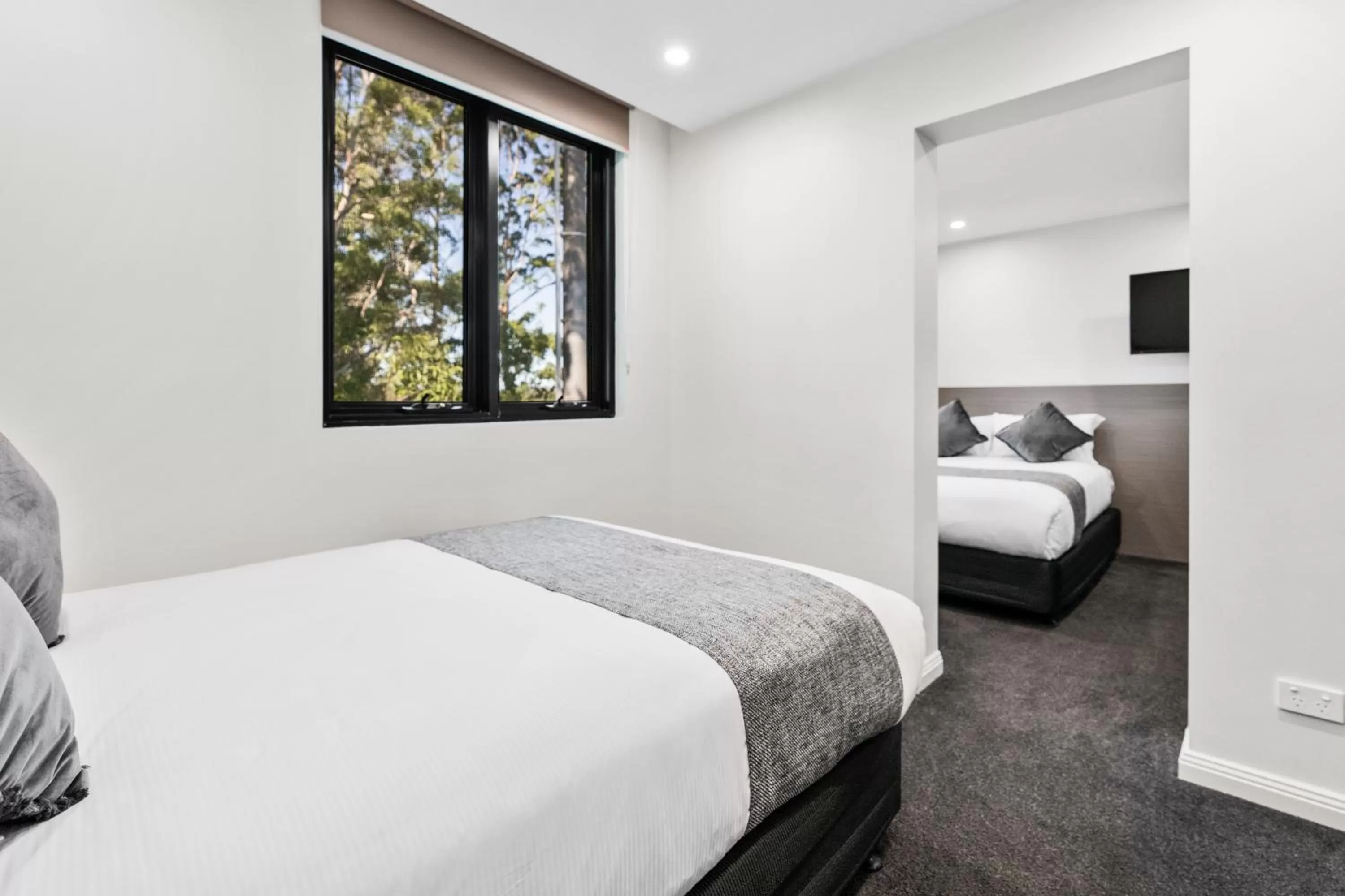 Bed in Seranin | Gordon