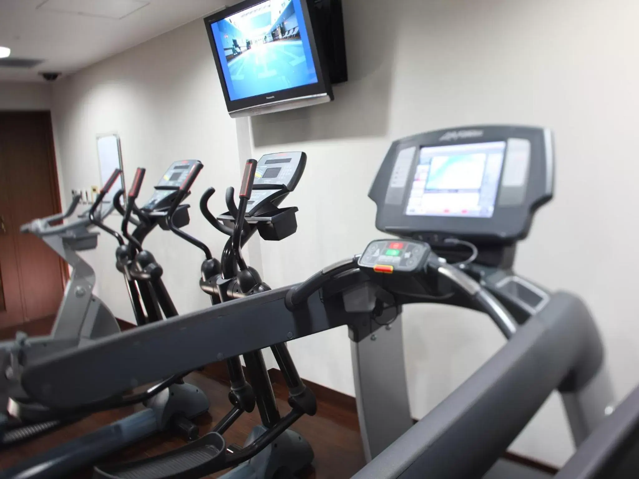 Fitness centre/facilities, Fitness Center/Facilities in ANA Crowne Plaza Osaka, an IHG Hotel