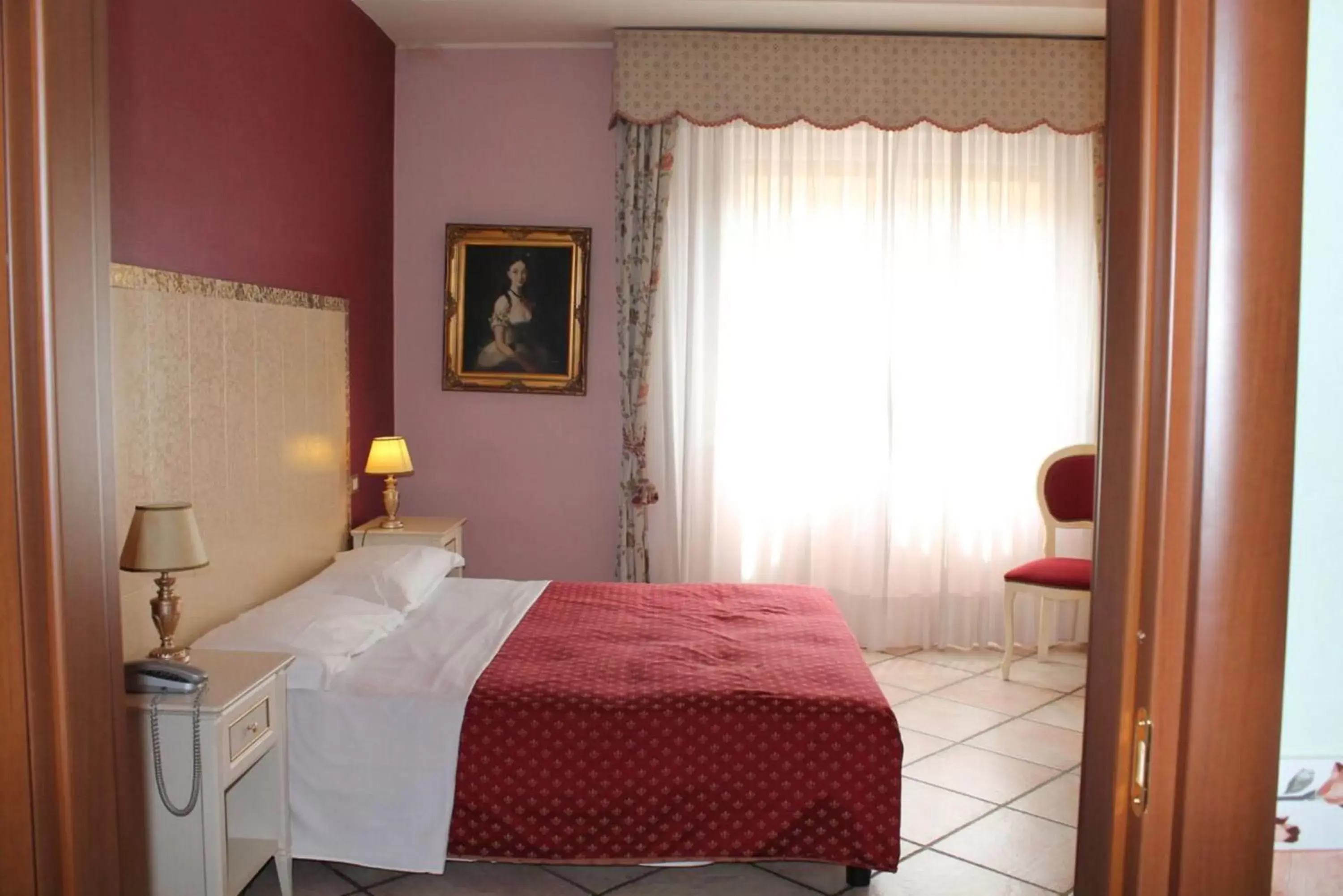 Bedroom, Bed in Hotel Monna Lisa