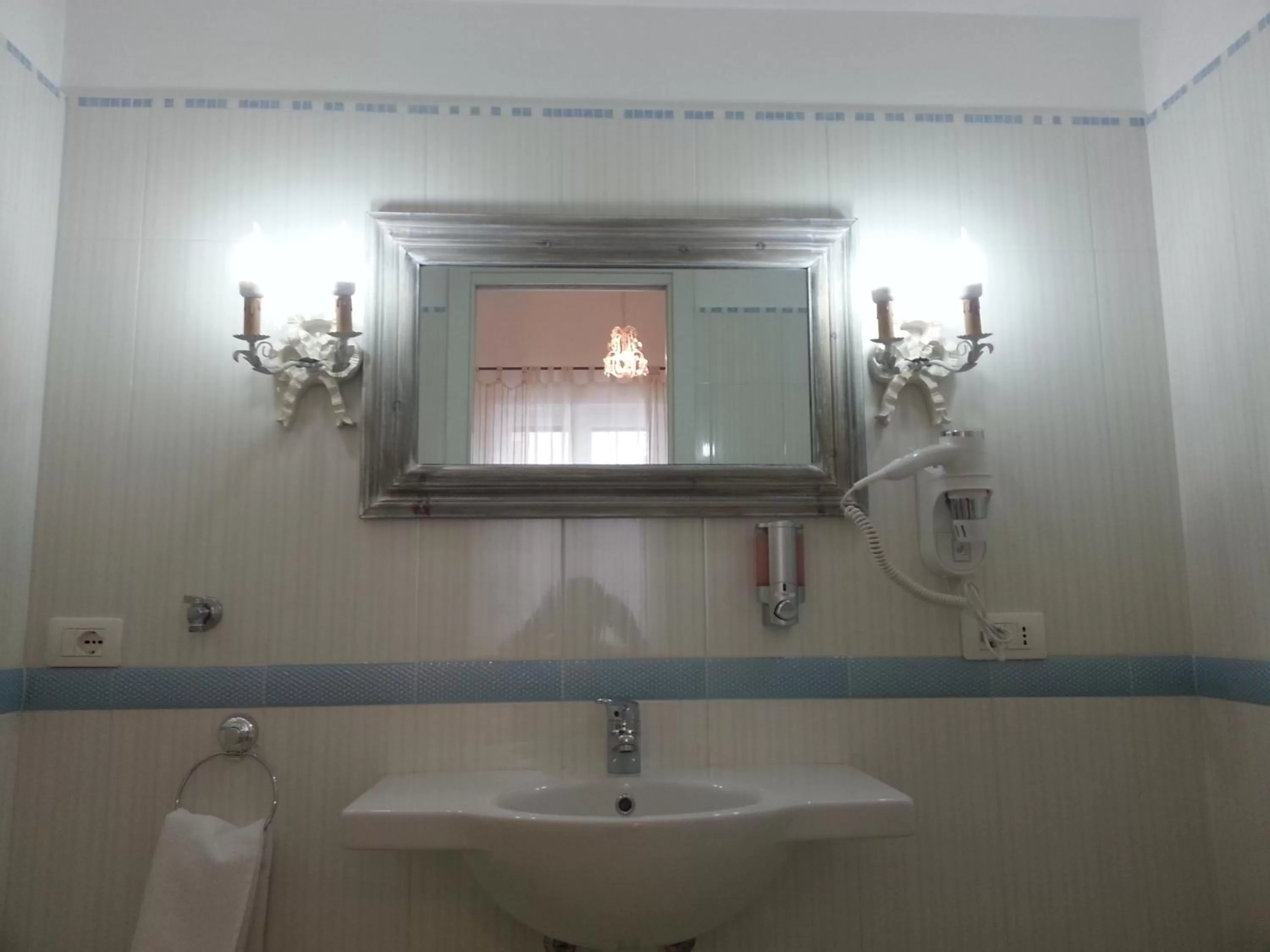 Bathroom in Fortino Capri