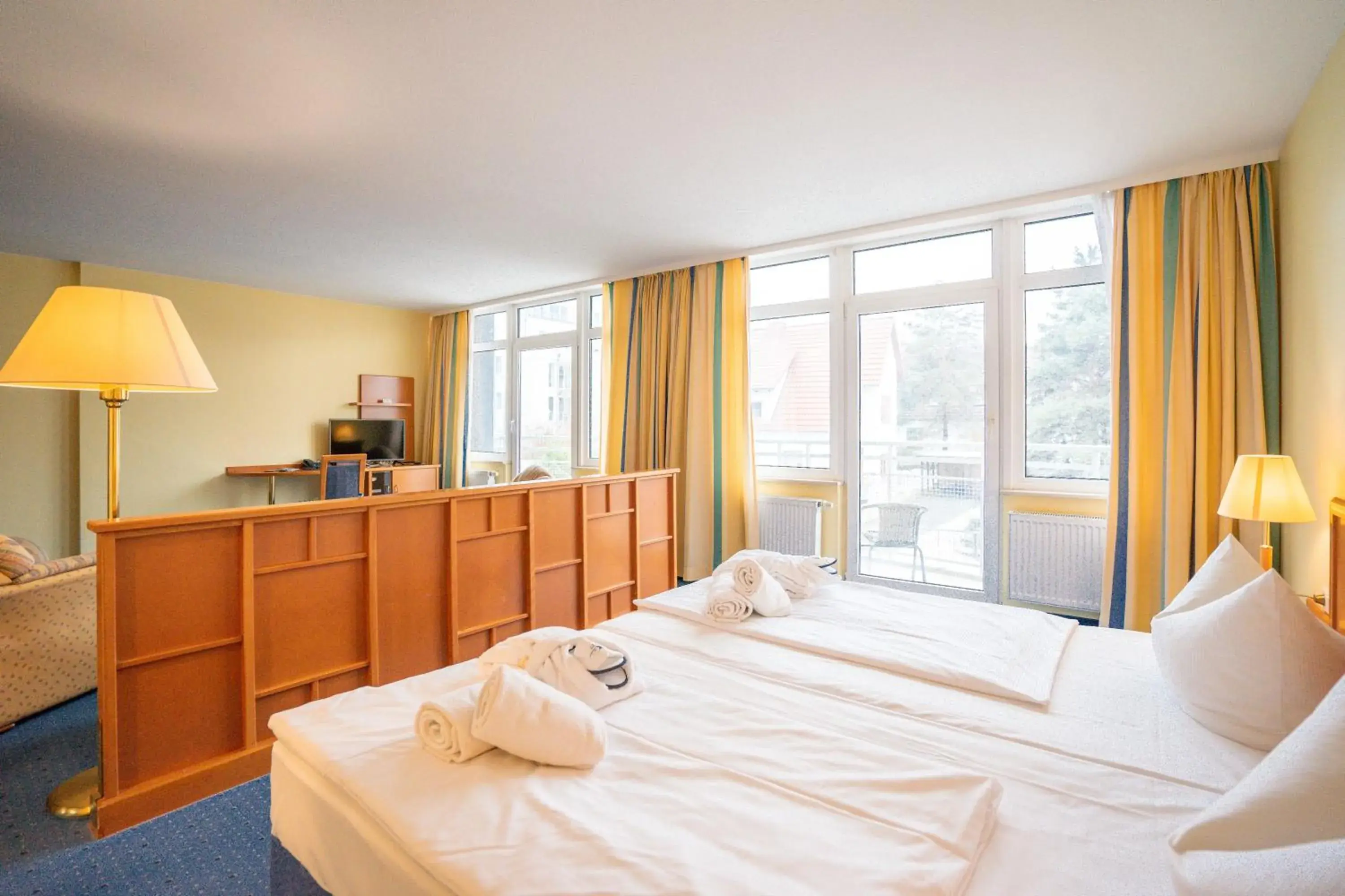 Photo of the whole room, Bed in Arkona Strandhotel
