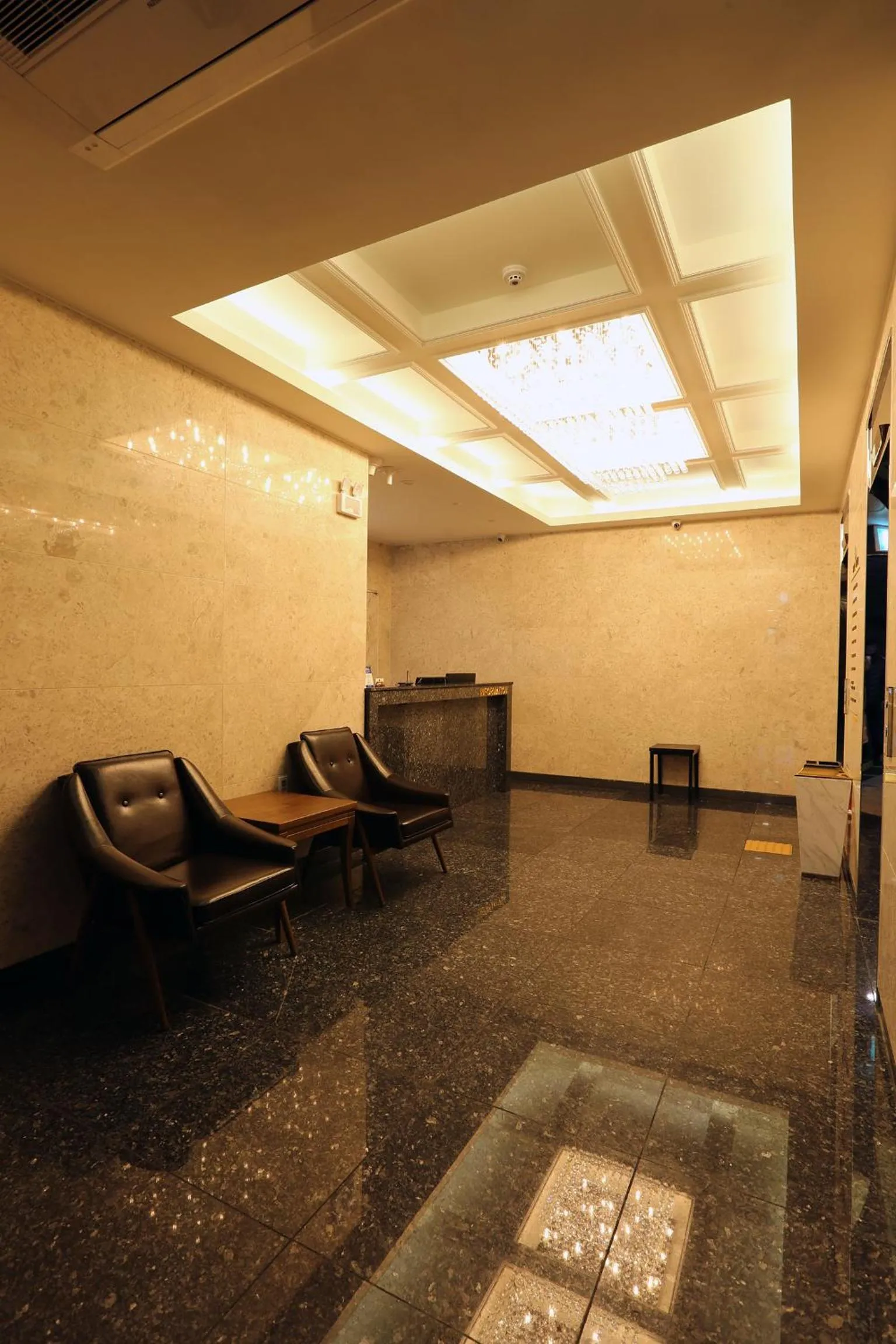 Lobby or reception in Le Idea Hotel Busan Station