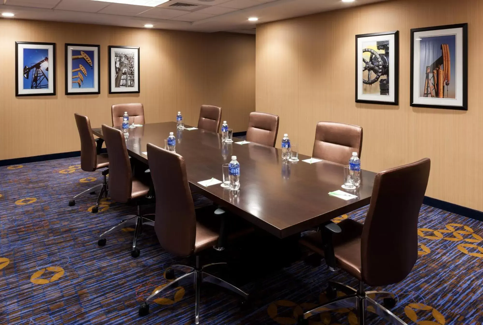 Meeting/conference room in Courtyard by Marriott Houston North/Shenandoah