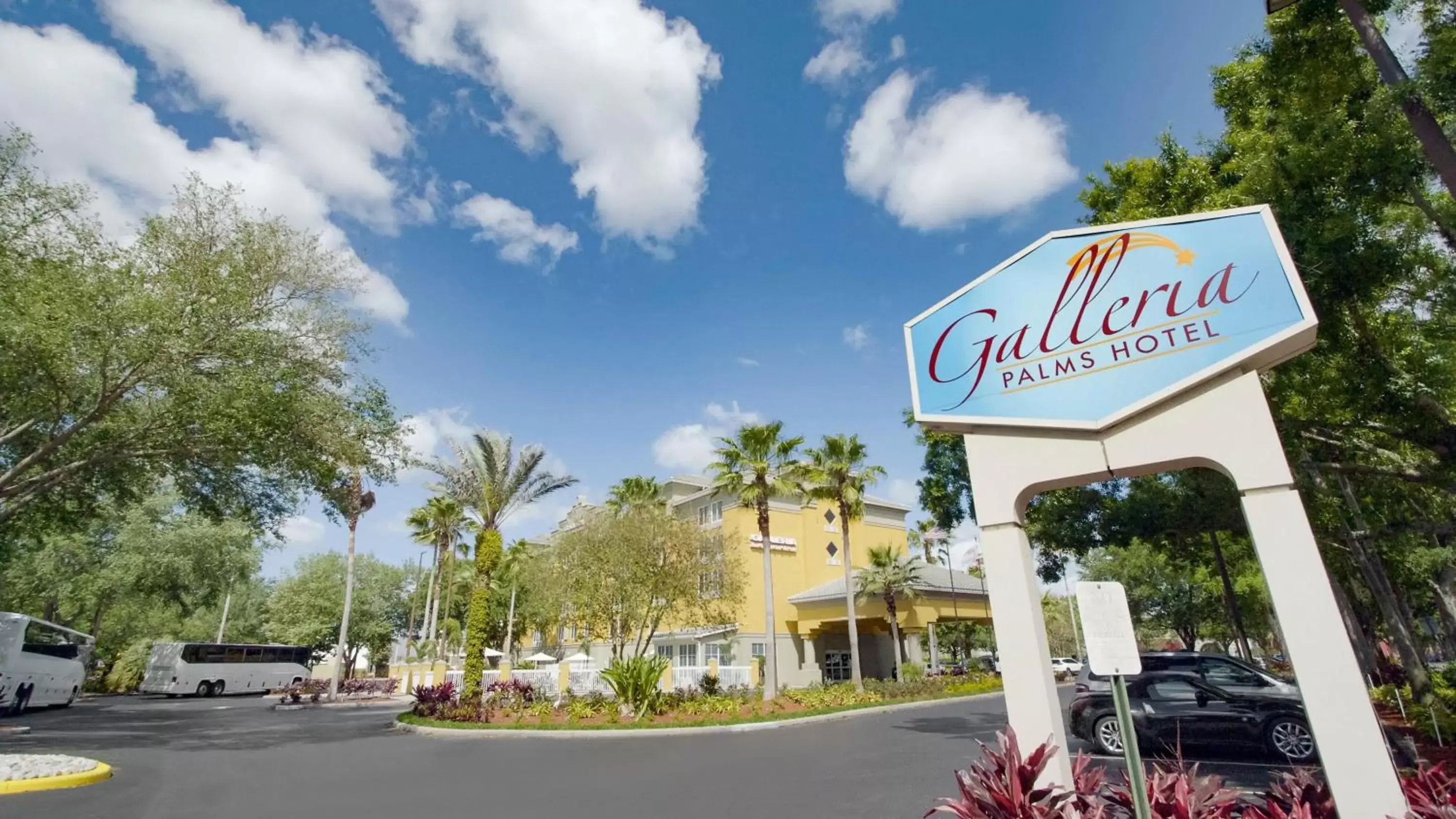 Facade/entrance, Property Logo/Sign in Galleria Palms Orlando