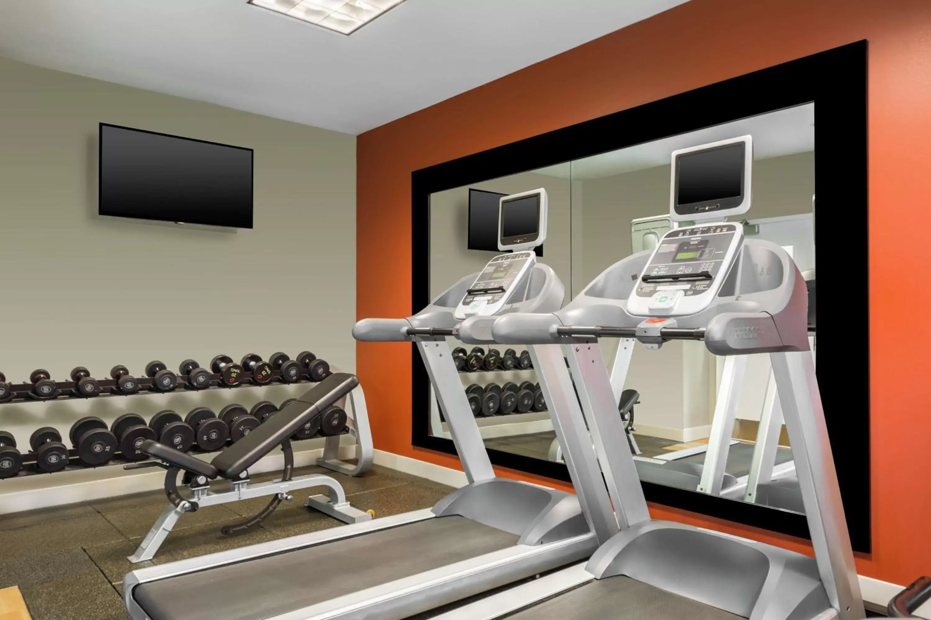 Fitness centre/facilities, Fitness Center/Facilities in Hilton Garden Inn Independence