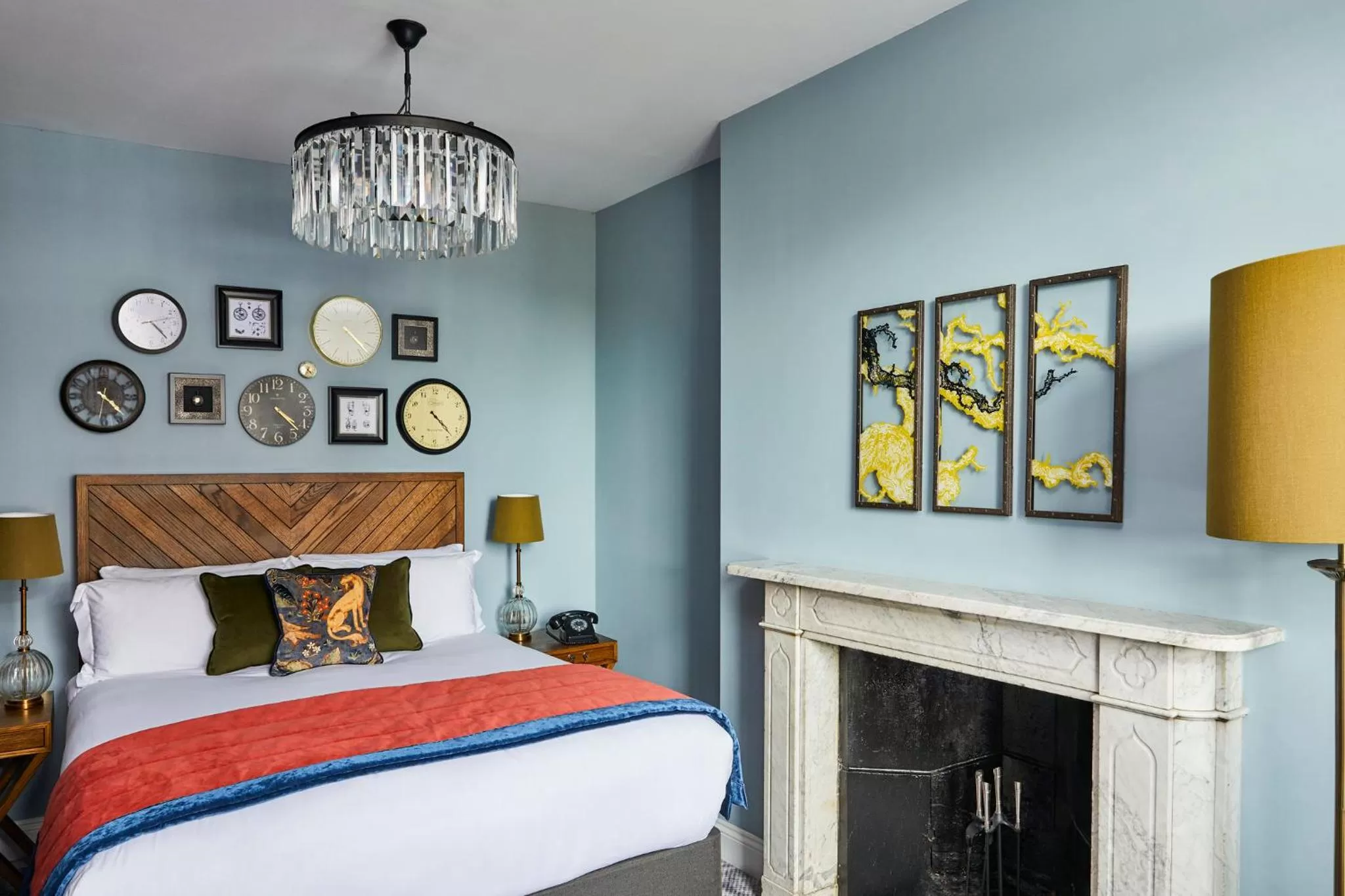 Photo of the whole room, Bed in Hotel Indigo - Stratford Upon Avon by IHG