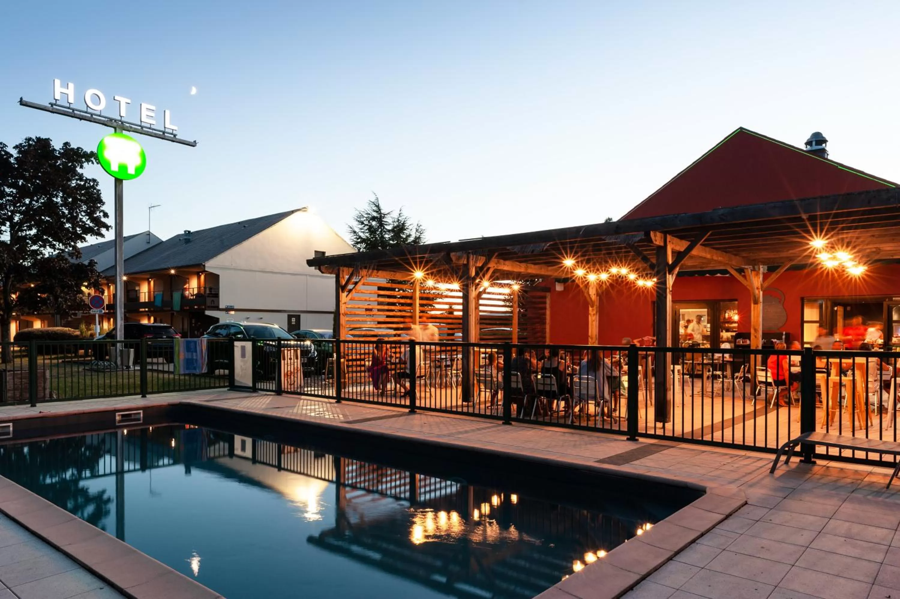 Property building in Campanile Beaune