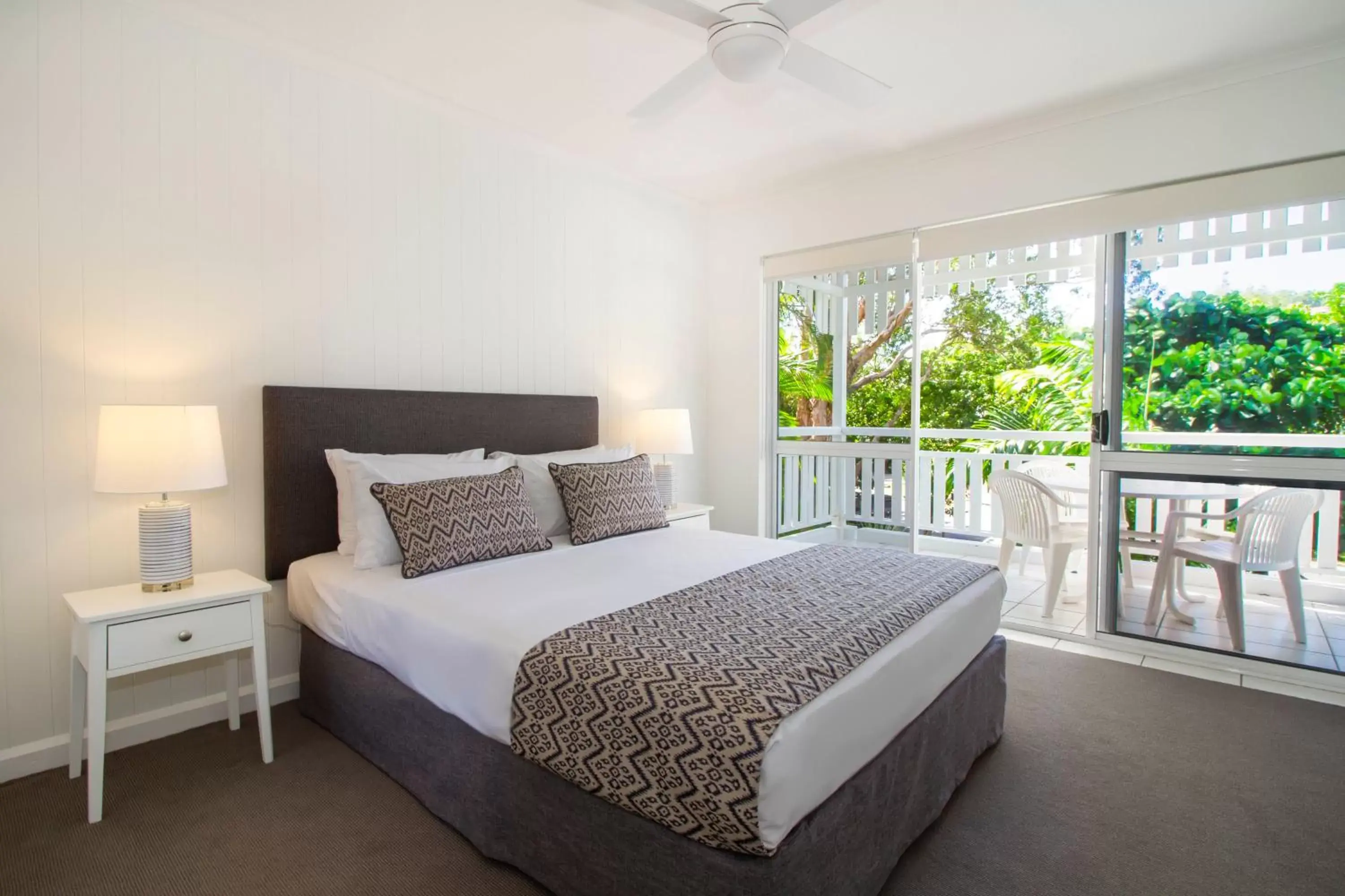 Bed in The White House Port Douglas