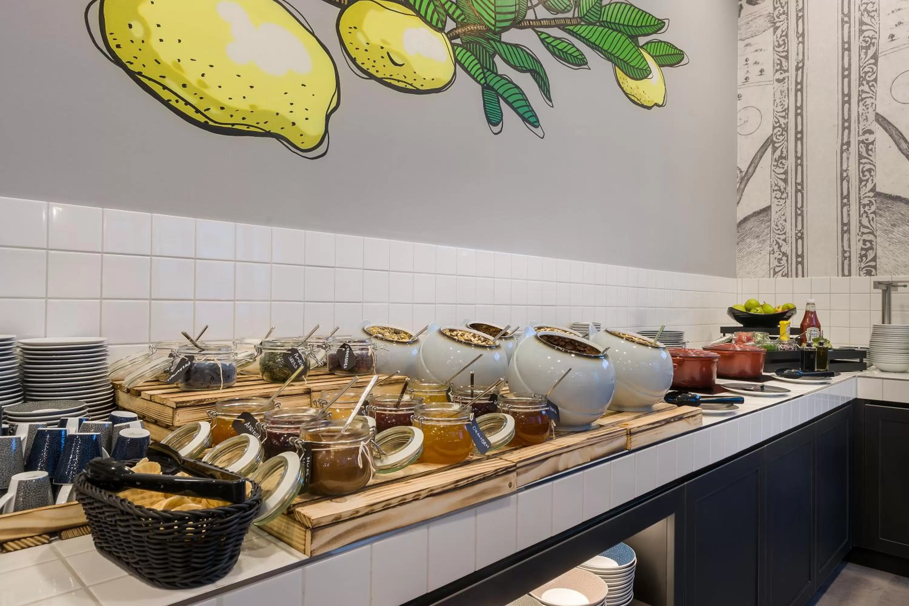 Breakfast in Holiday Inn - the niu, Square Mannheim by IHG