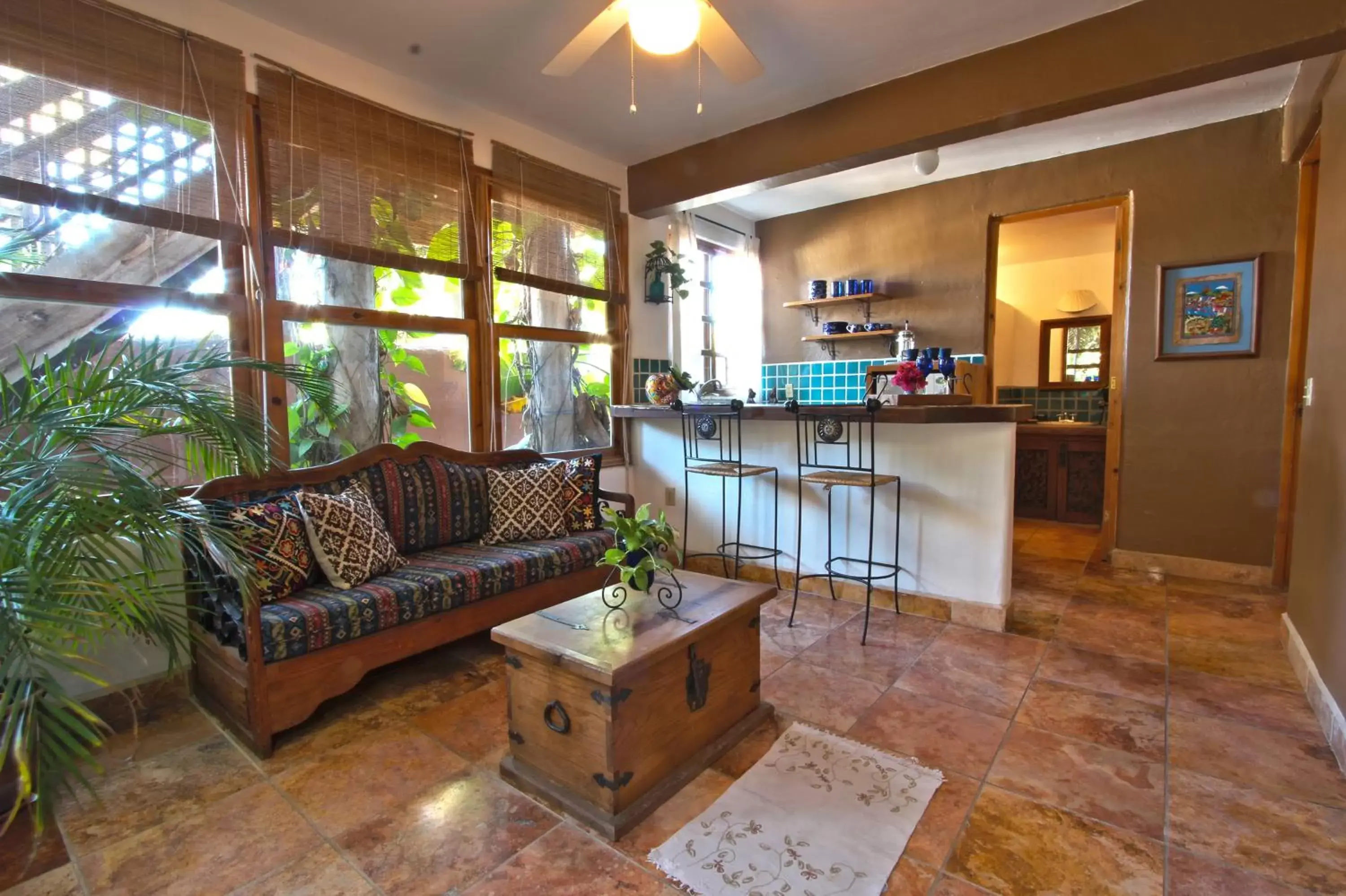 Living room, Lobby/Reception in The Bungalows Hotel