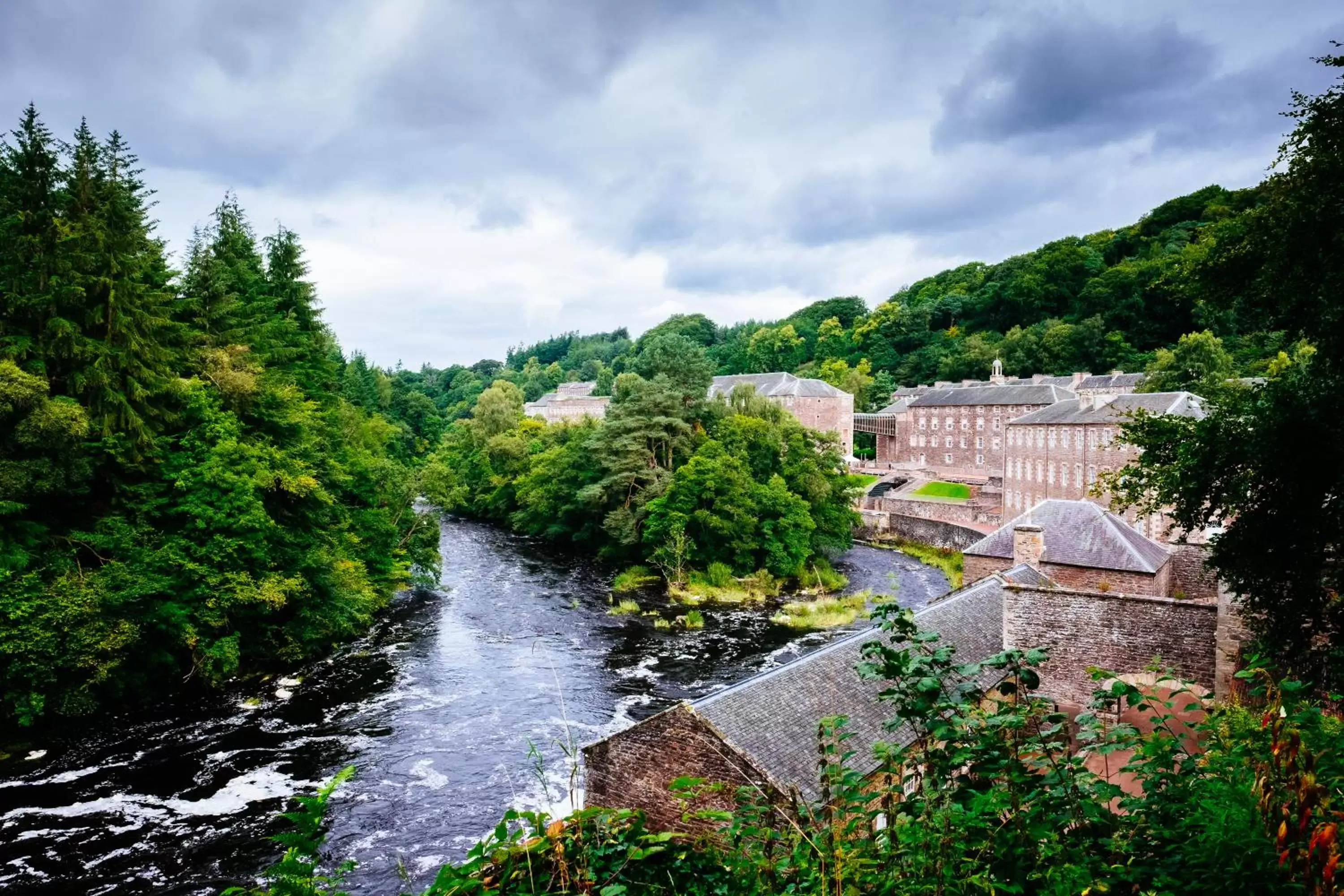 Natural landscape in New Lanark Mill Hotel