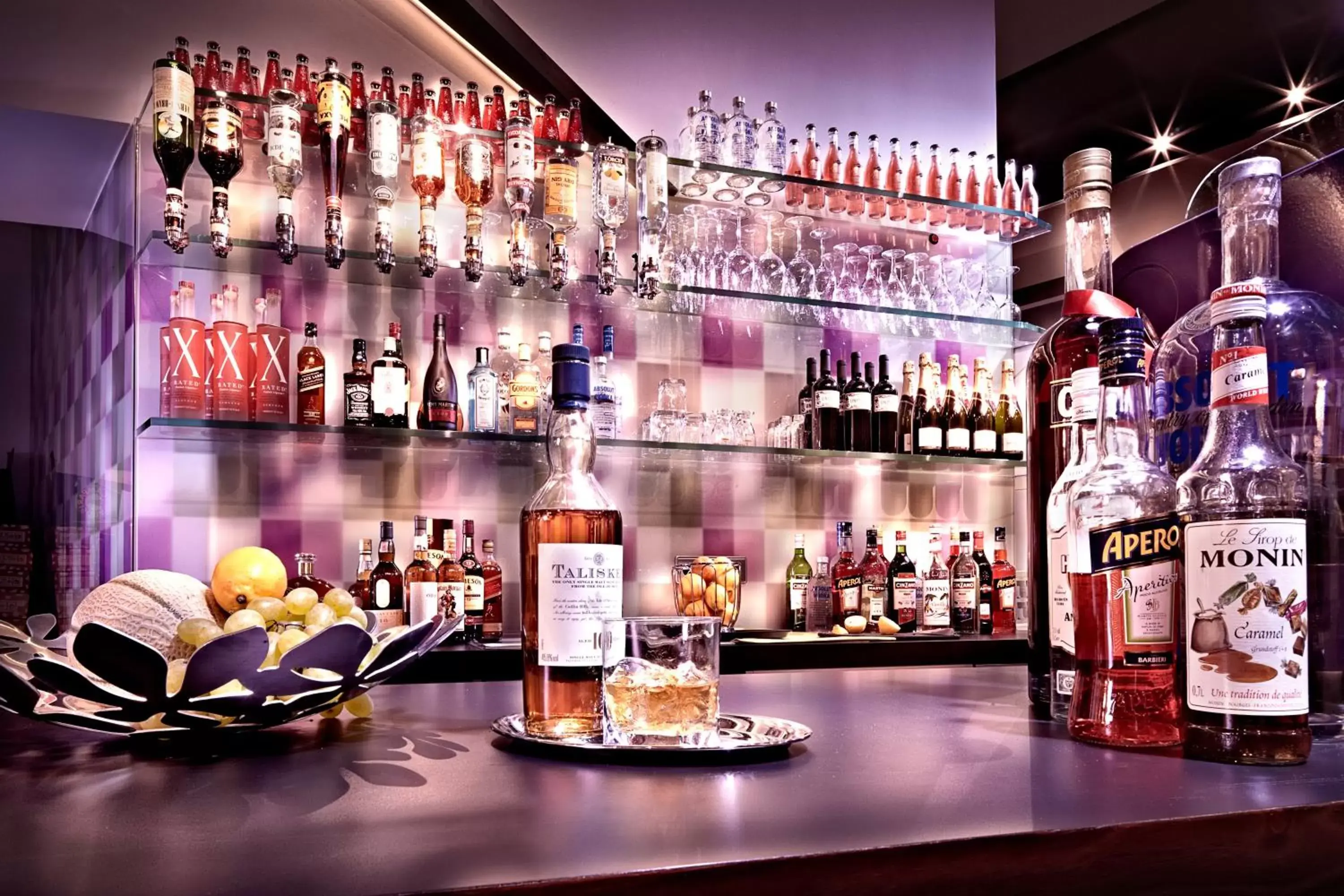 Lounge or bar in BoutiqueHOTEL Donauwalzer Lounge or bar in BoutiqueHOTEL Donauwalzer