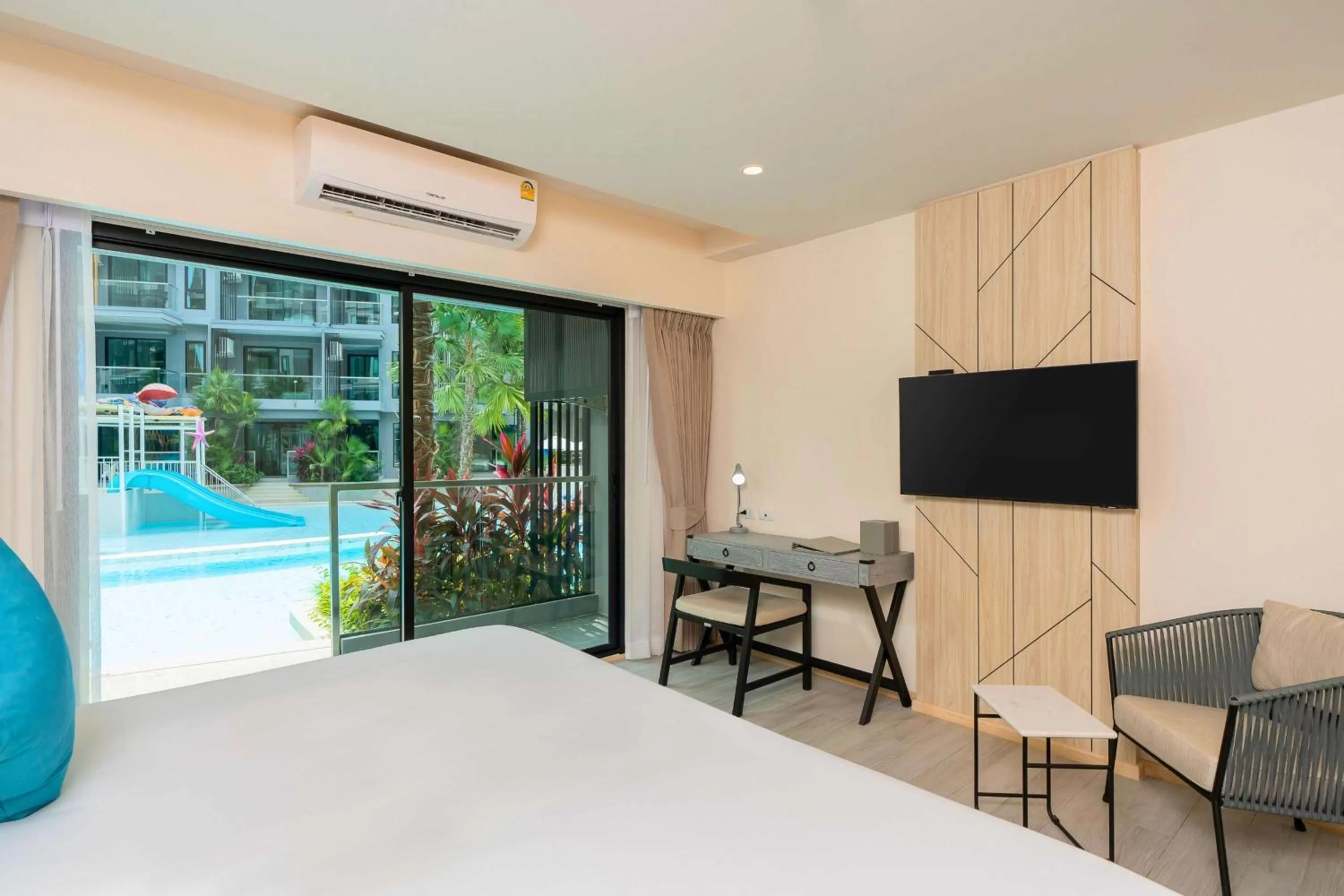 Pool view in Best Western Plus Carapace Hotel Hua Hin