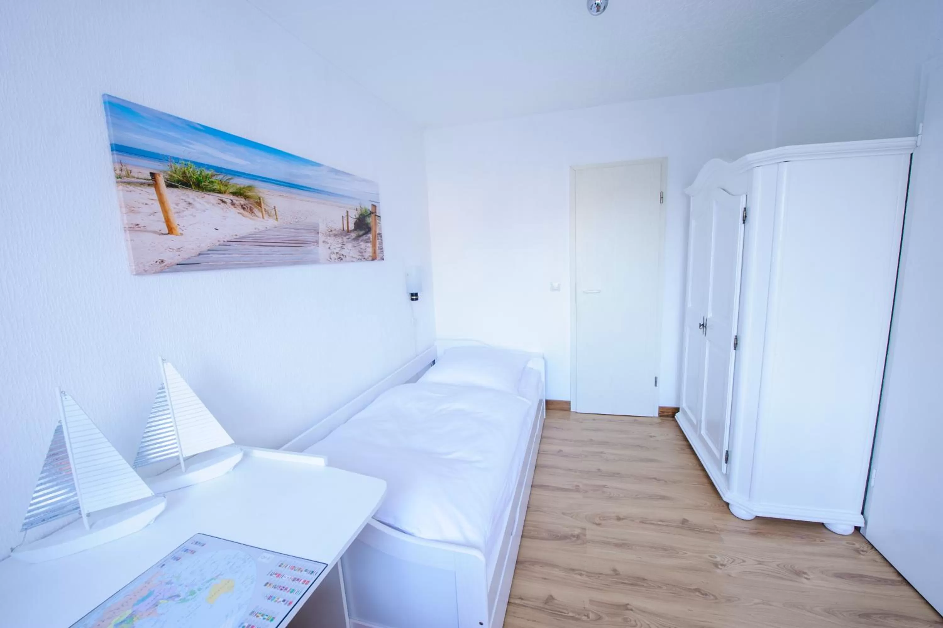 Photo of the whole room, Bed in Hotel Forsthaus Sellin