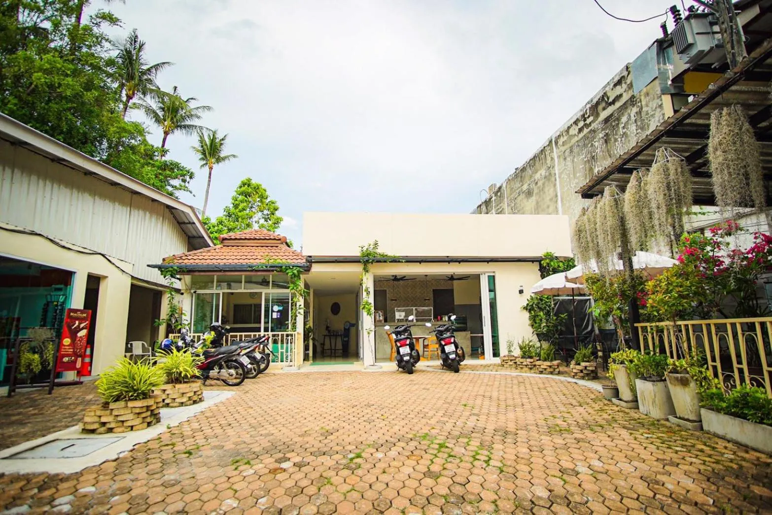 Parking in Capricorn Village - SHA Extra Plus