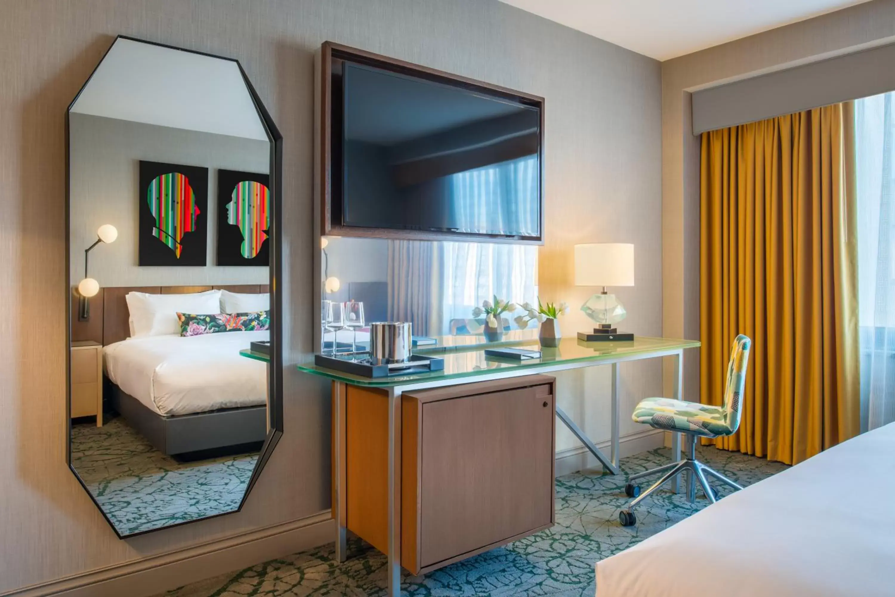 TV and multimedia, Bed in The Darcy Hotel, Washington DC TV and multimedia, Bed in The Darcy Hotel, Washington DC