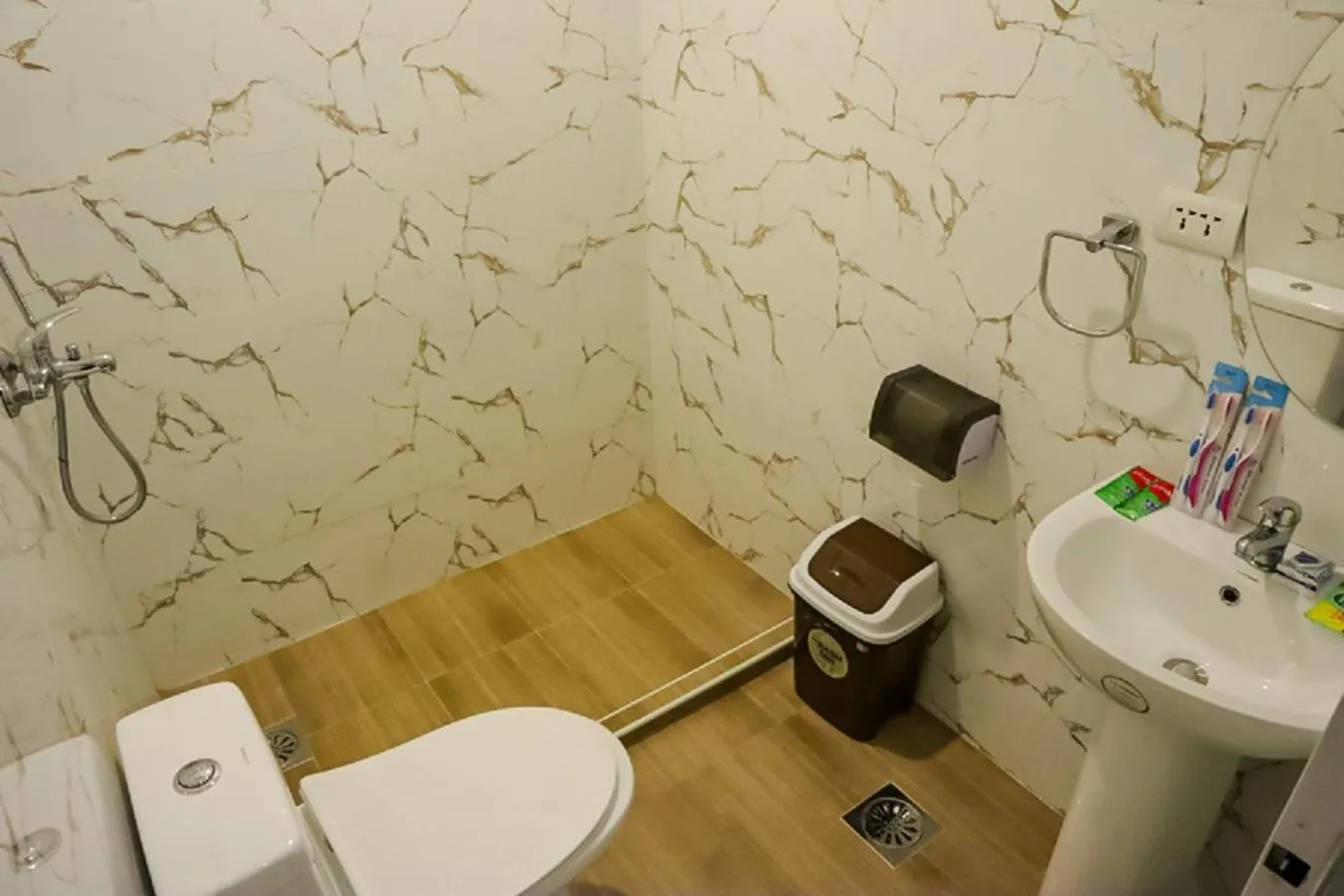 Shower in Carcar Eco Farm Resorts