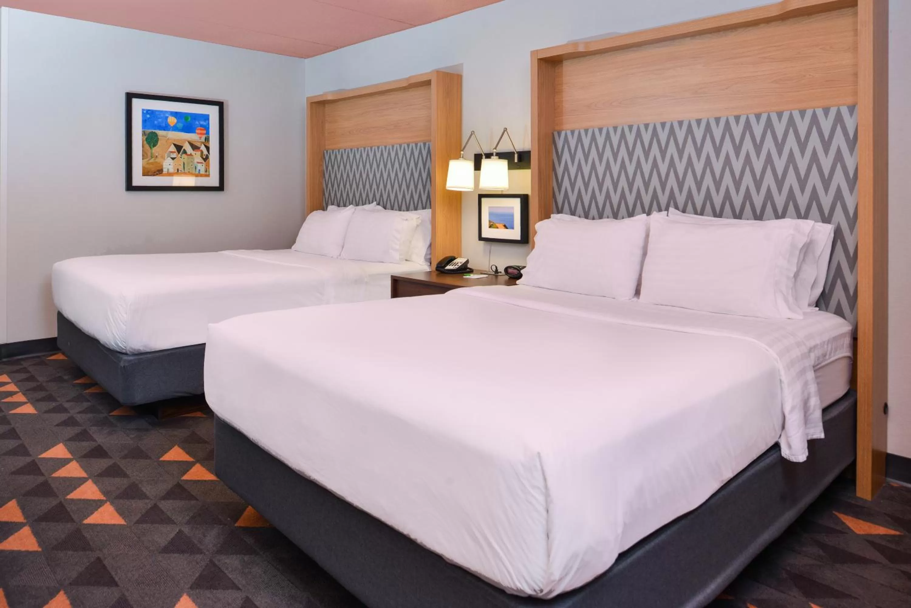 Bed in Holiday Inn Auburn-Finger Lakes Region by IHG