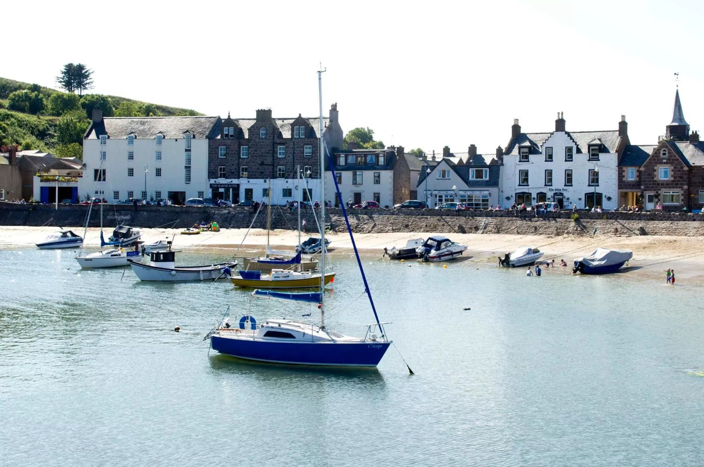 Facade/entrance in The Ship Inn