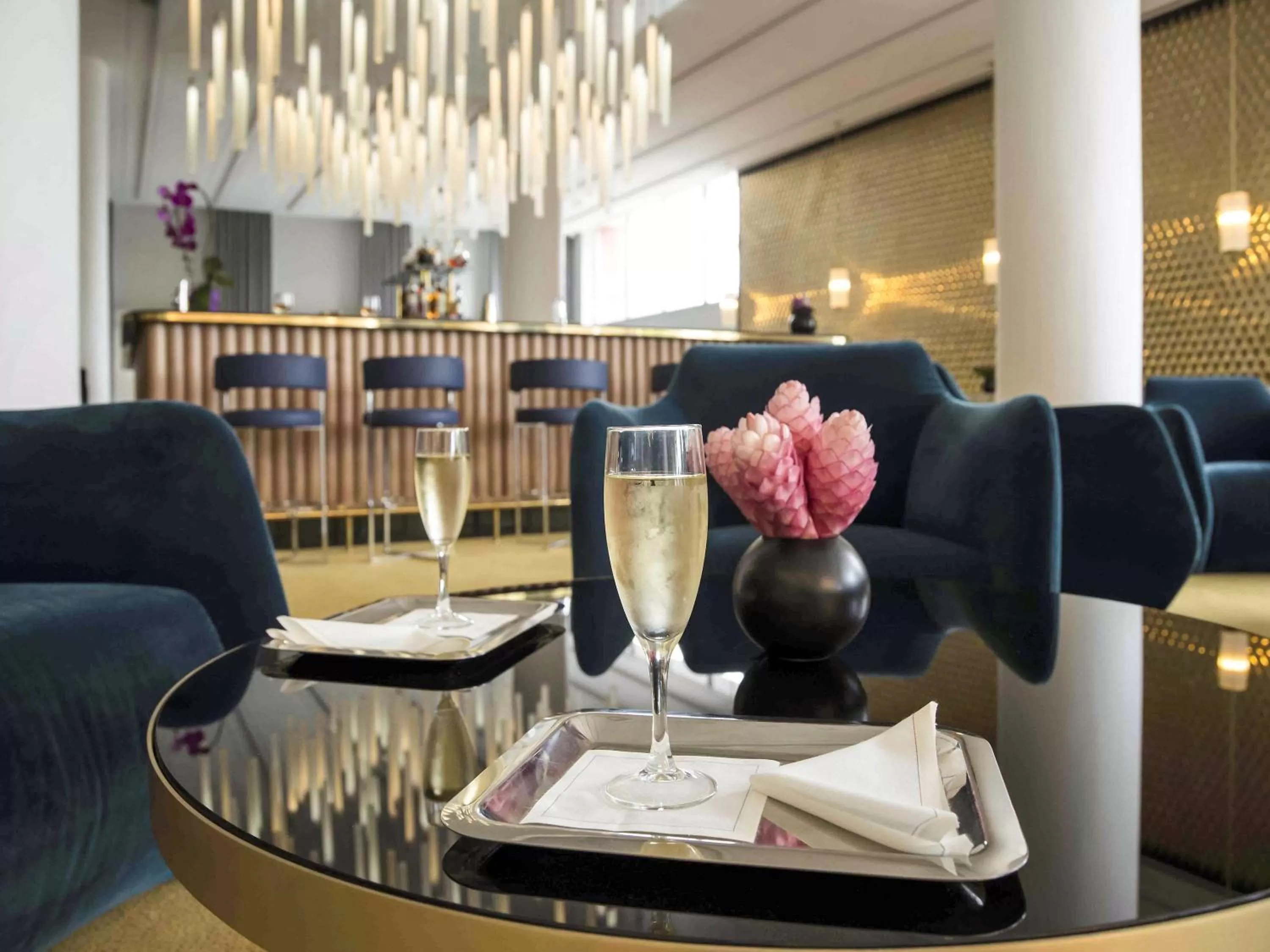 Lounge or bar in Sofitel Abidjan Hotel Ivoire