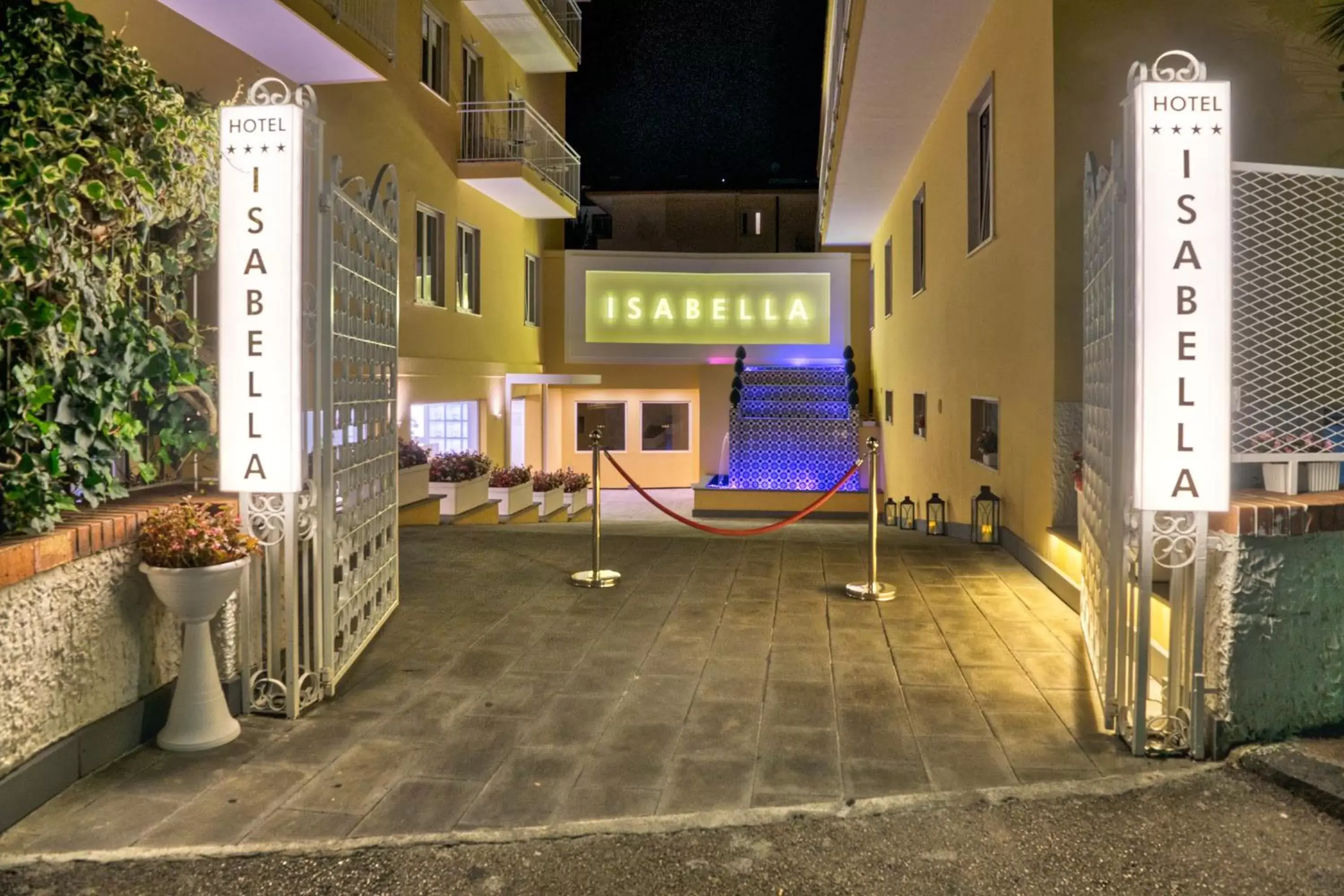 Facade/entrance in Hotel Isabella Sorrento