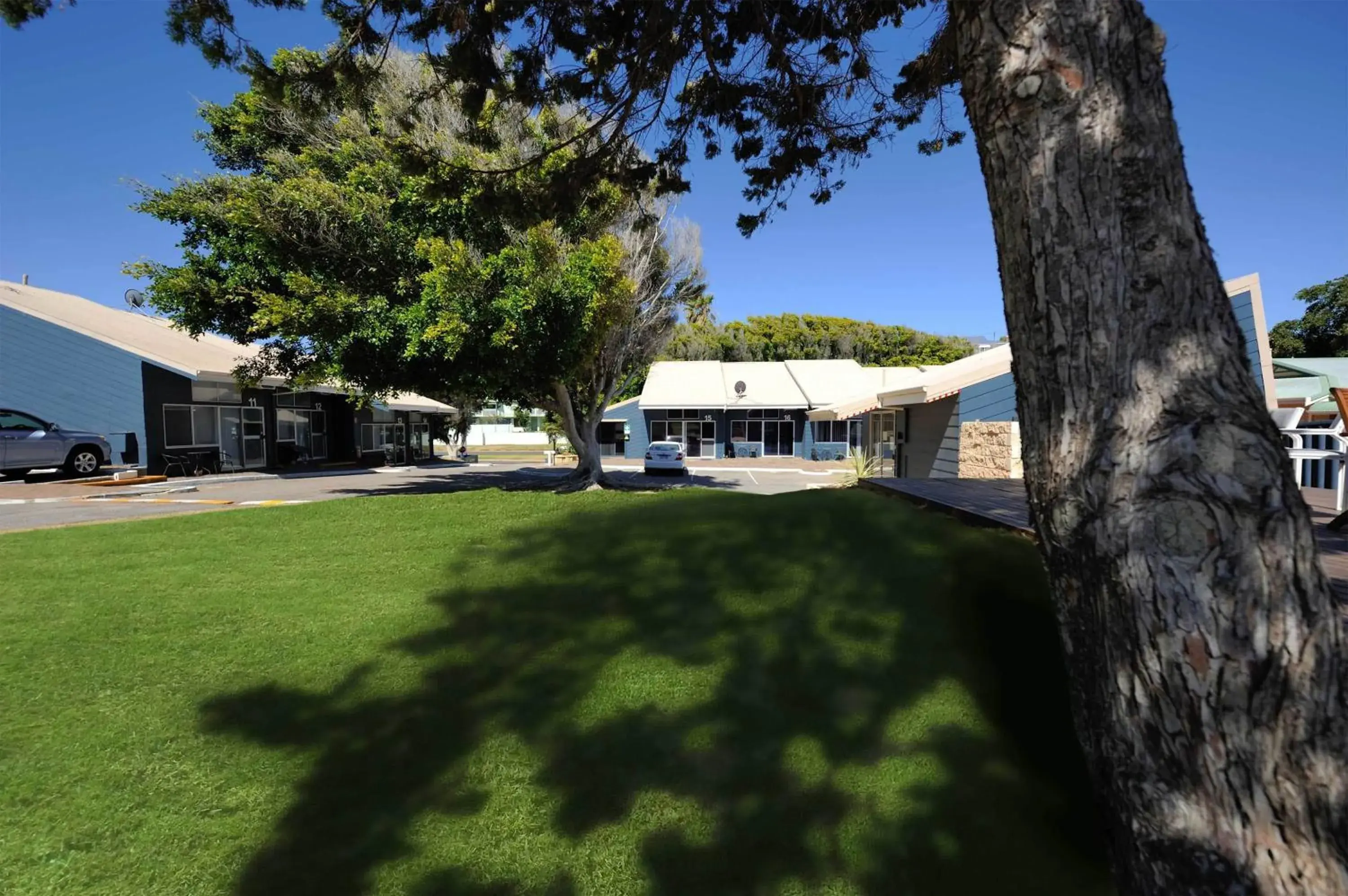 Day, Property Building in Abrolhos Reef Lodge