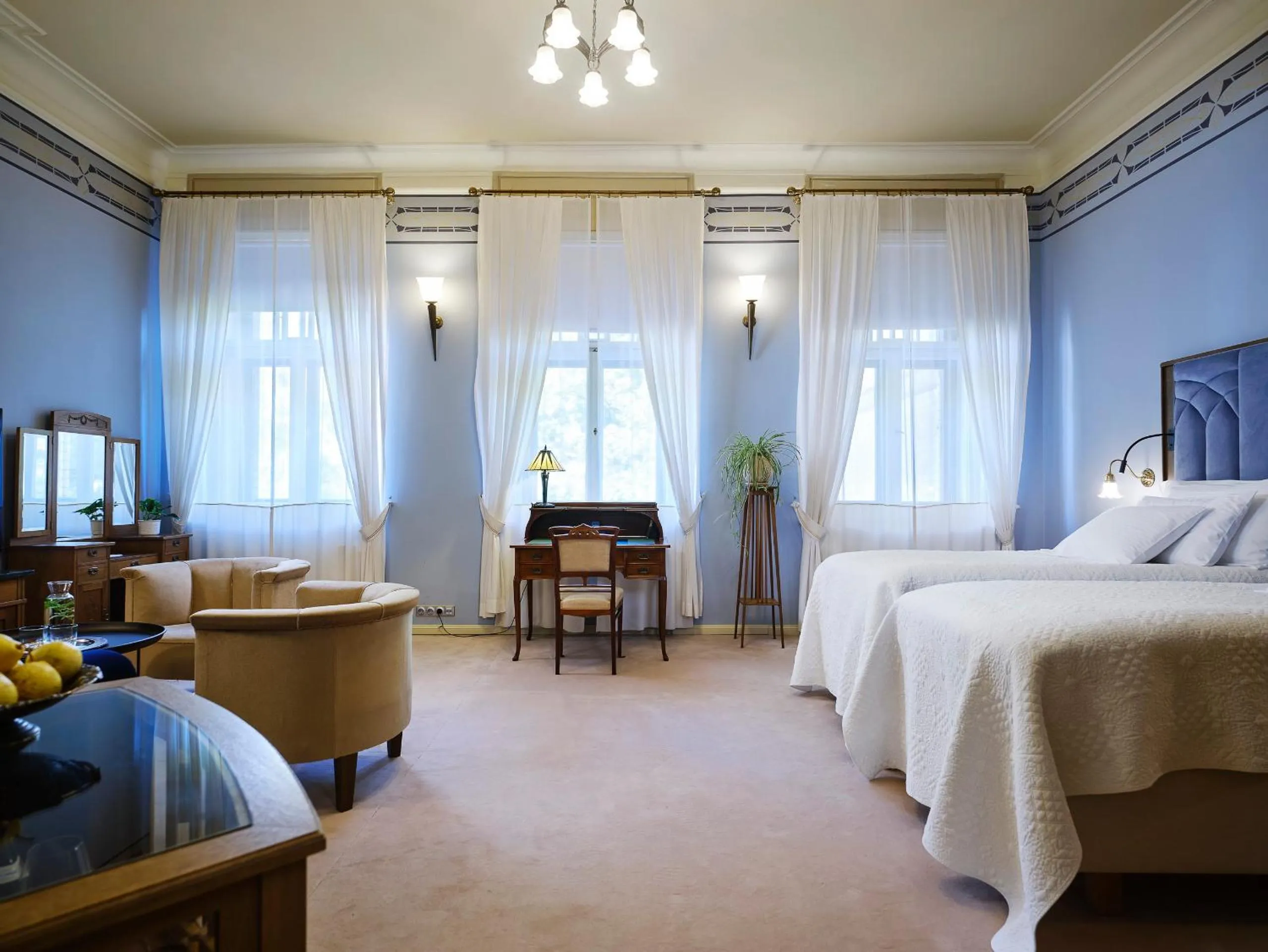 Photo of the whole room, Bed in Villa Ammende Restaurant and Hotel