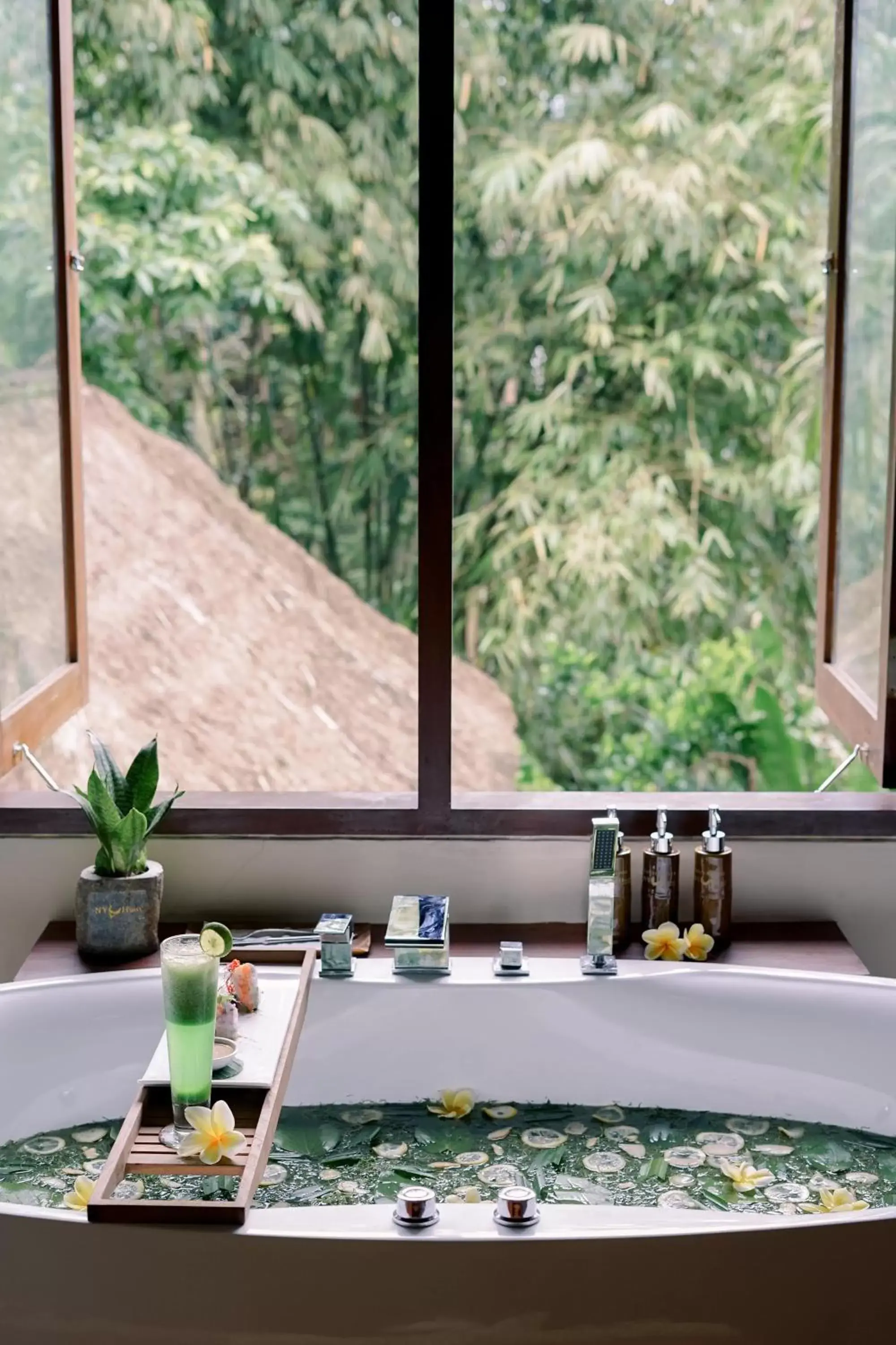 Spa and wellness centre/facilities in Ubud Nyuh Bali Resort & Spa - CHSE Certified