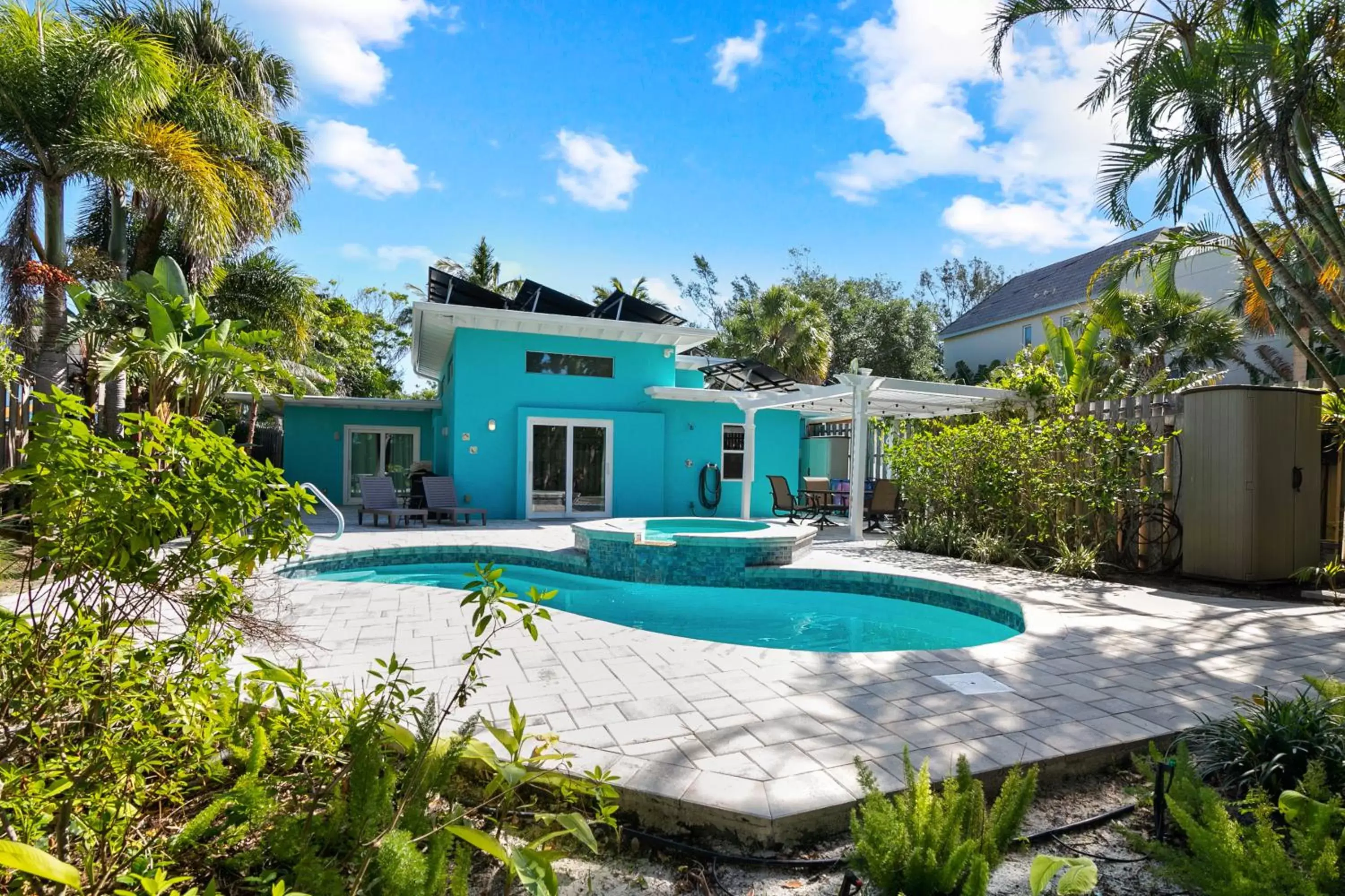 Swimming Pool in The Ringling Beach House