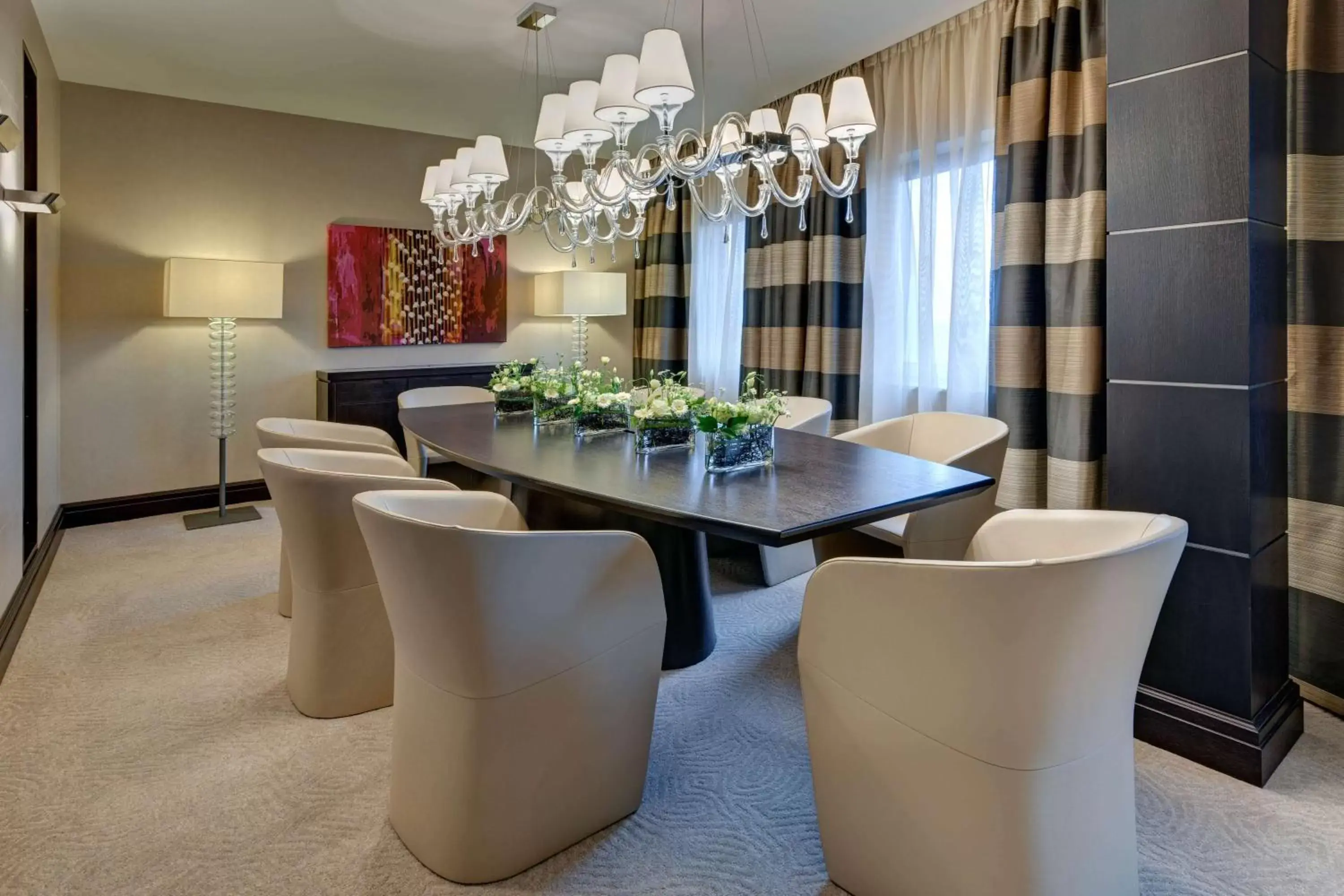 Living room, Dining Area in Hilton Frankfurt Airport