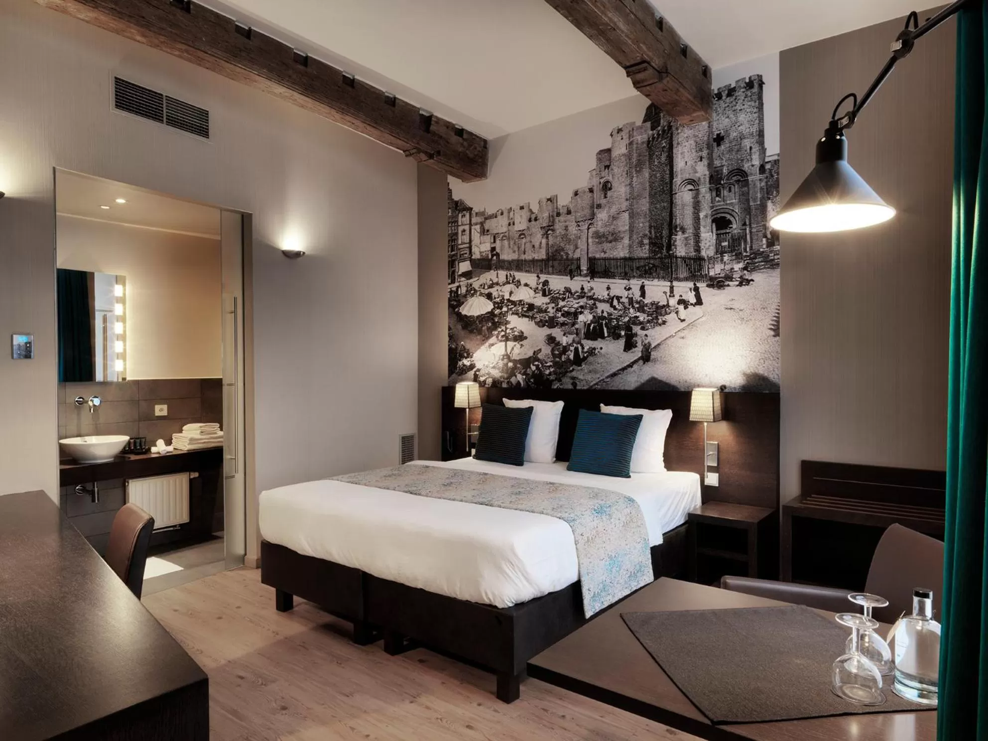 Bed in Hotel Harmony