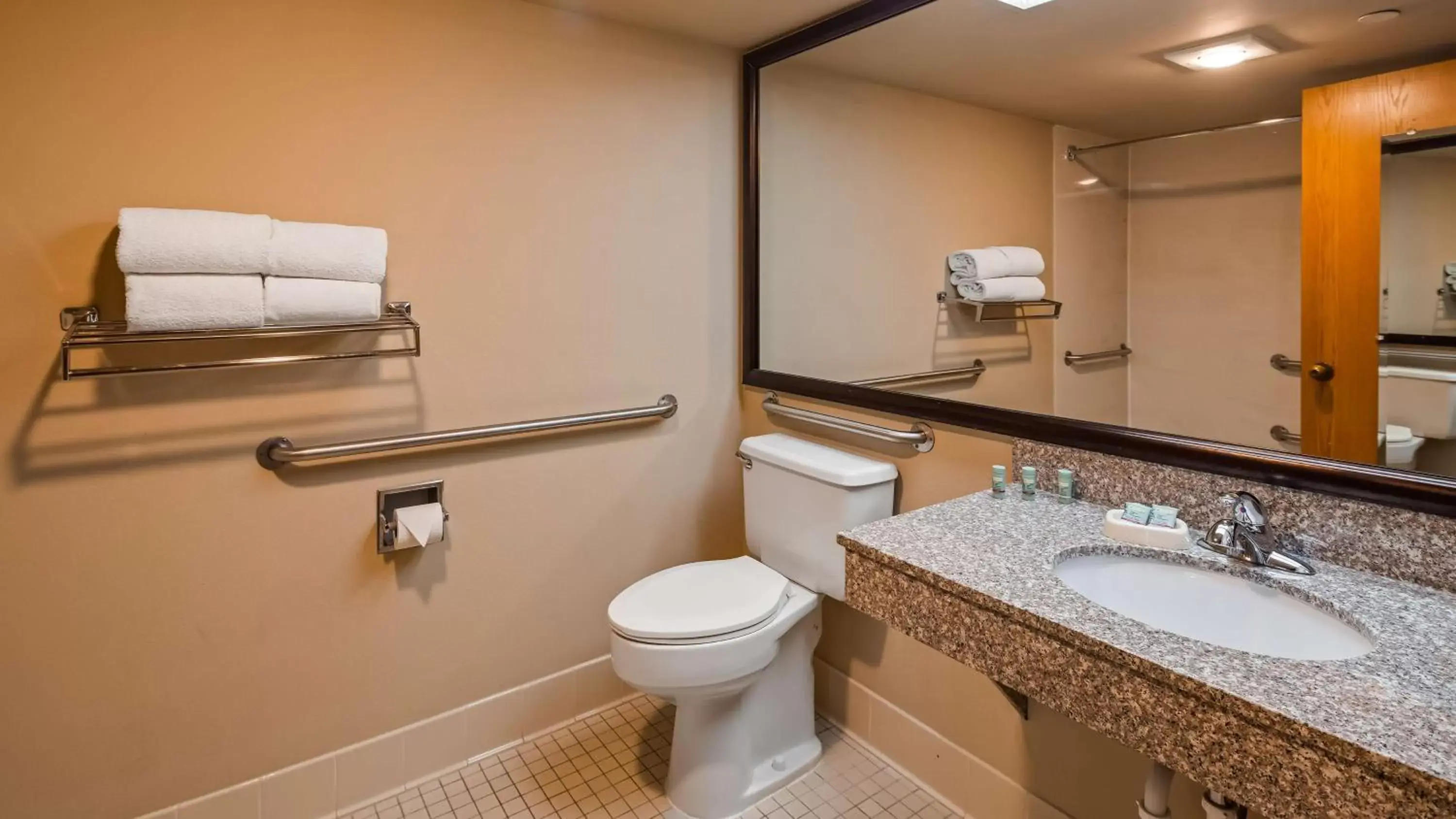 Photo of the whole room, Bathroom in Best Western East Towne Suites