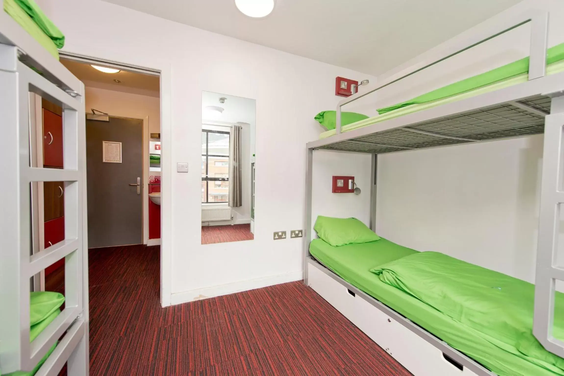 Photo of the whole room, Bunk Bed in YHA Manchester Hostel