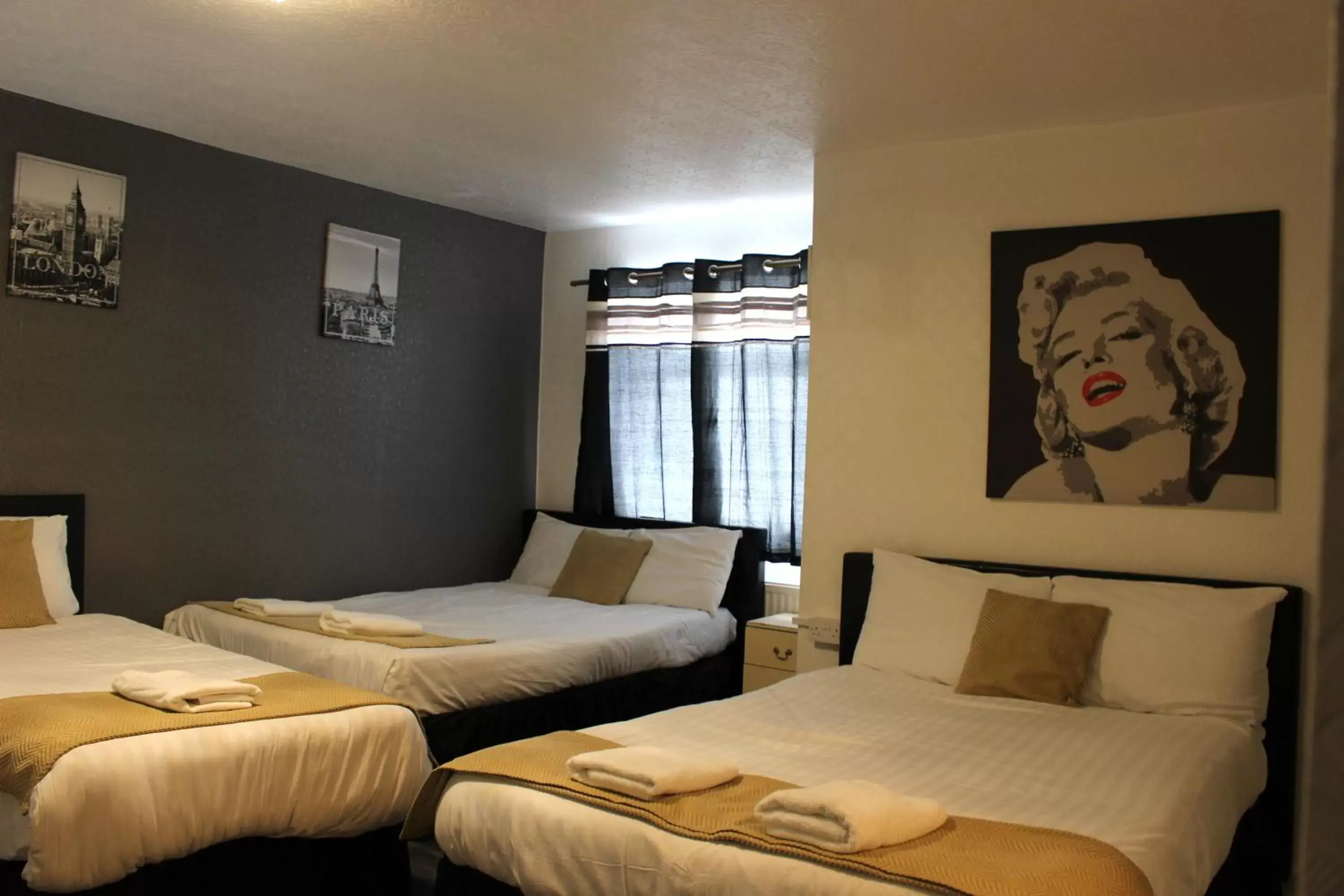 Bedroom, Bed in Calypso hotel Blackpool