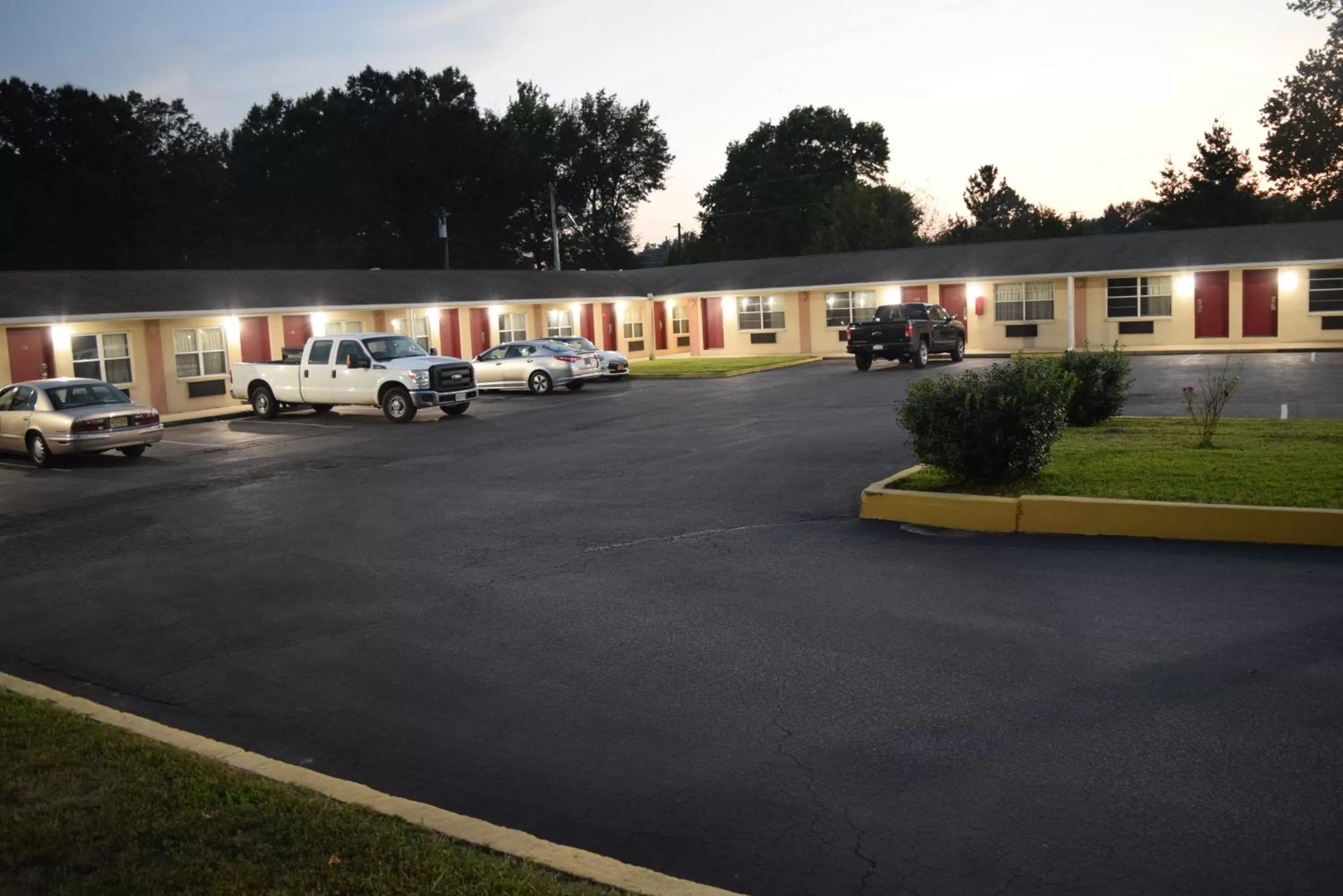 Property building in White Oaks Motel Pennsville/Carneys Point